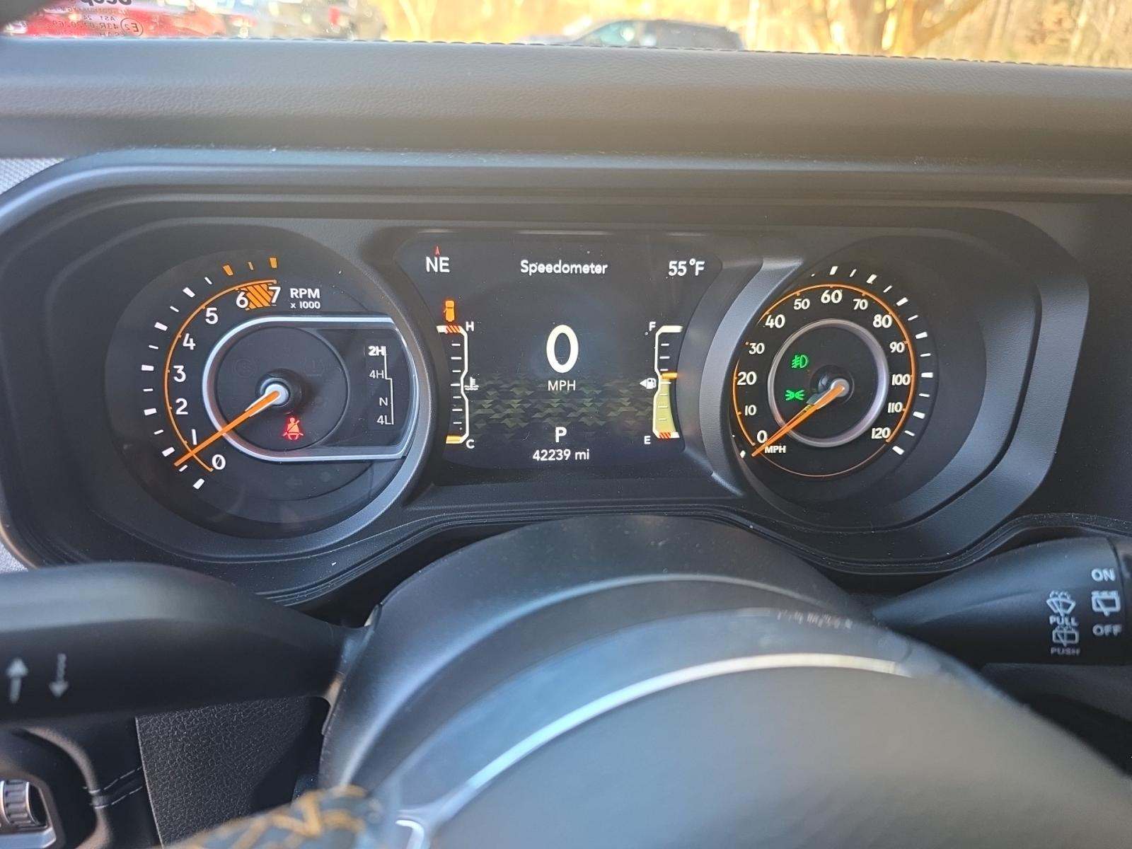 2024 Jeep Wrangler Sahara AWD