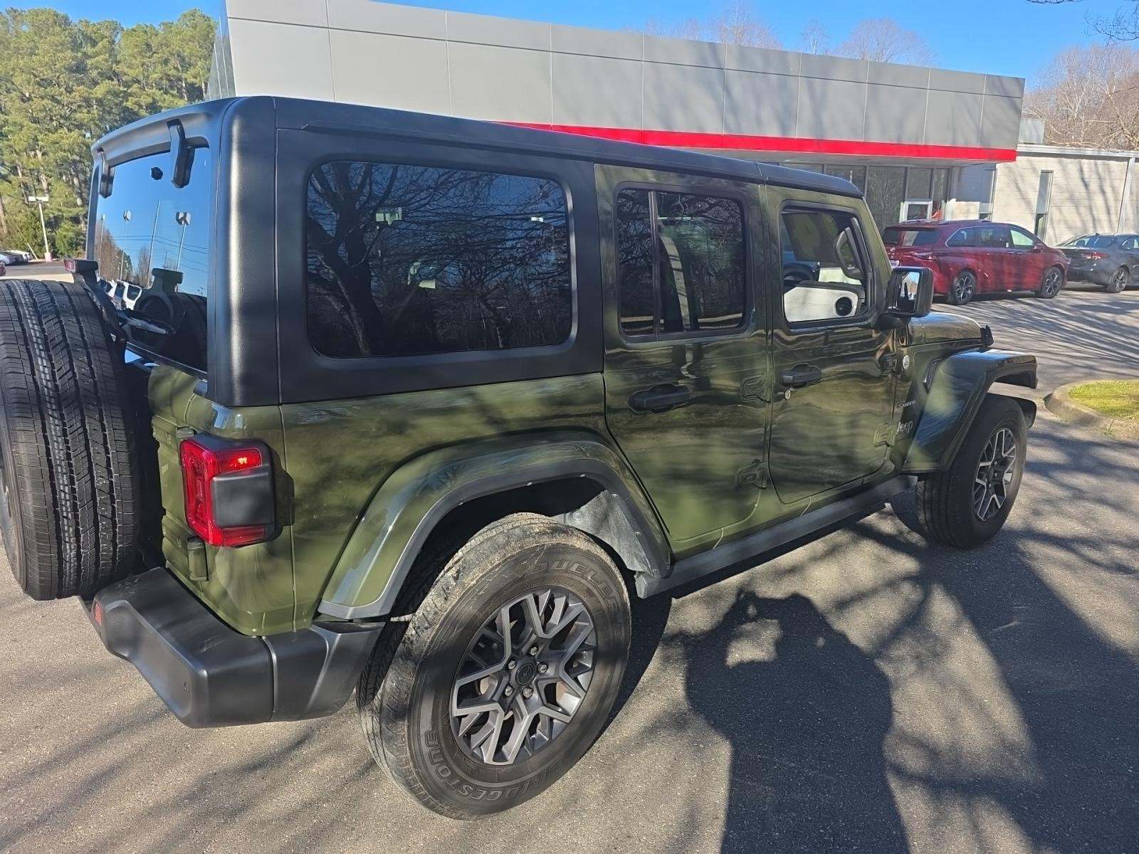 2024 Jeep Wrangler Sahara AWD