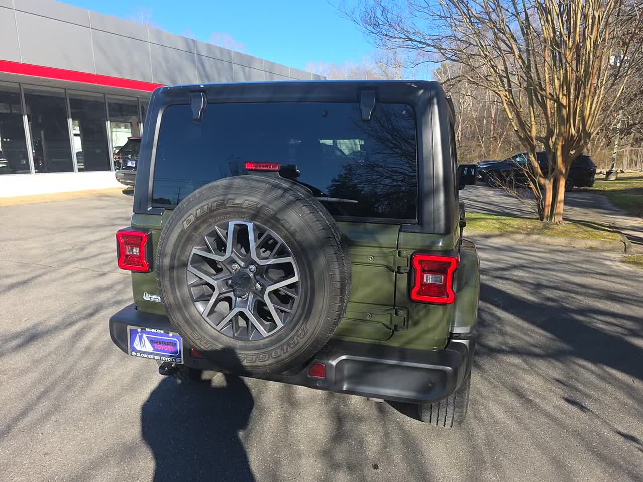 2024 Jeep Wrangler Sahara AWD