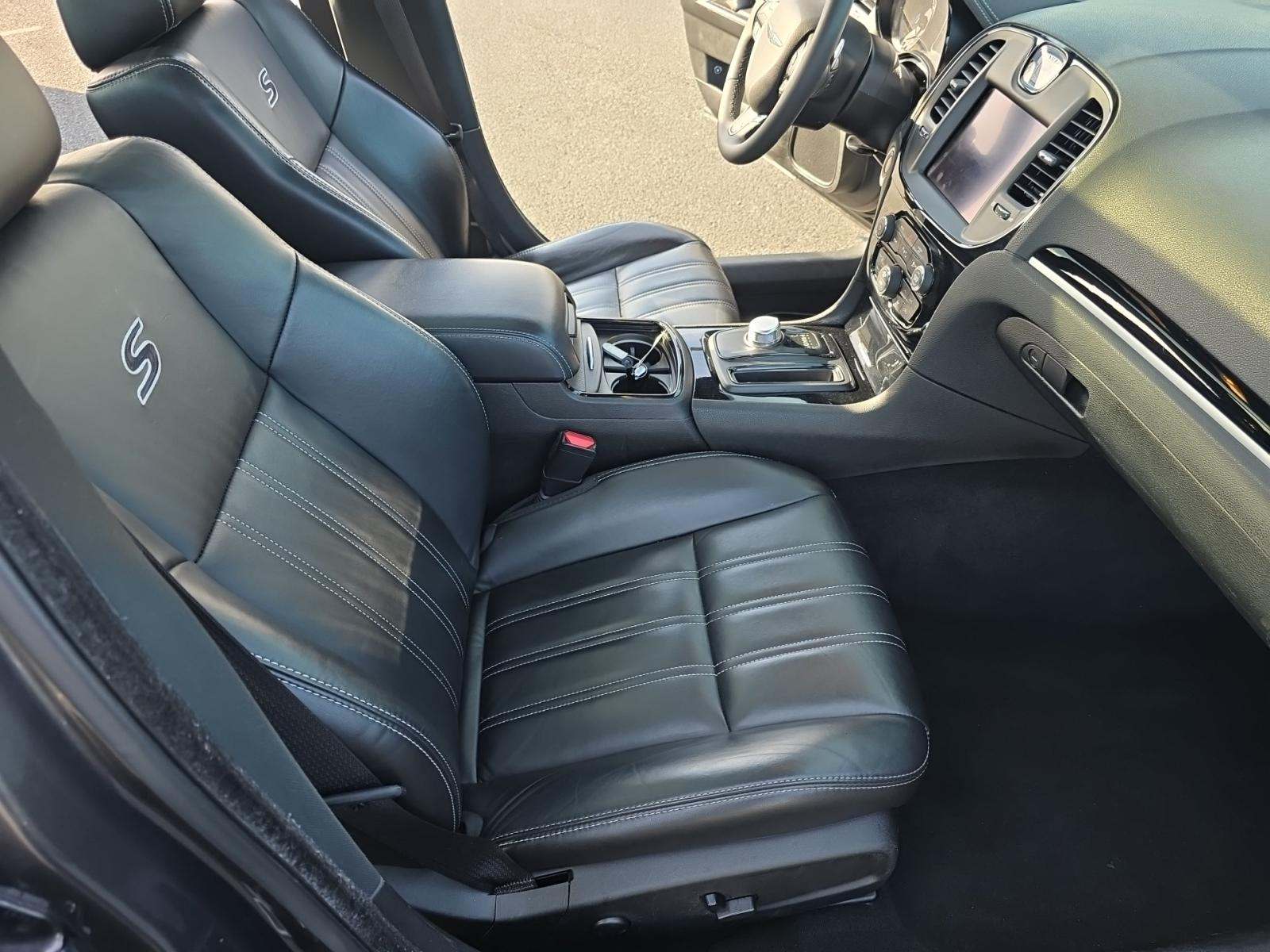 2023 Chrysler 300 300S RWD