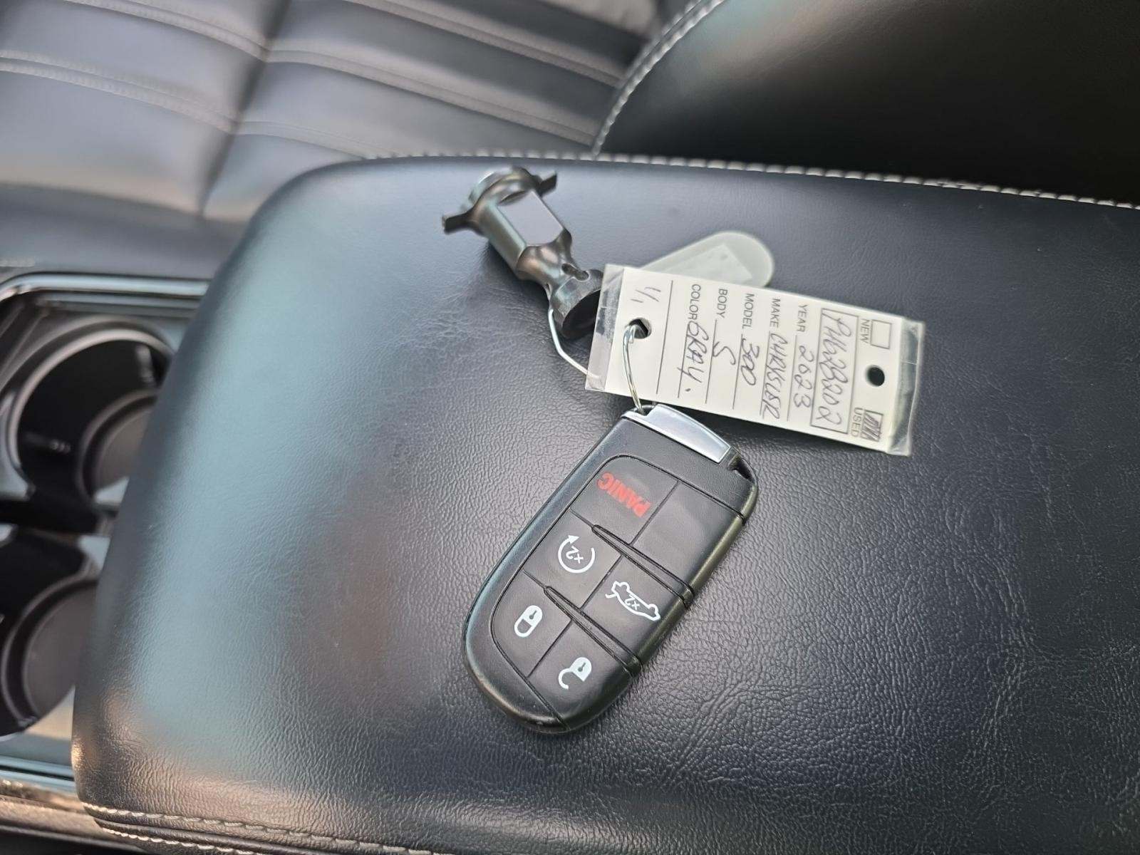 2023 Chrysler 300 300S RWD