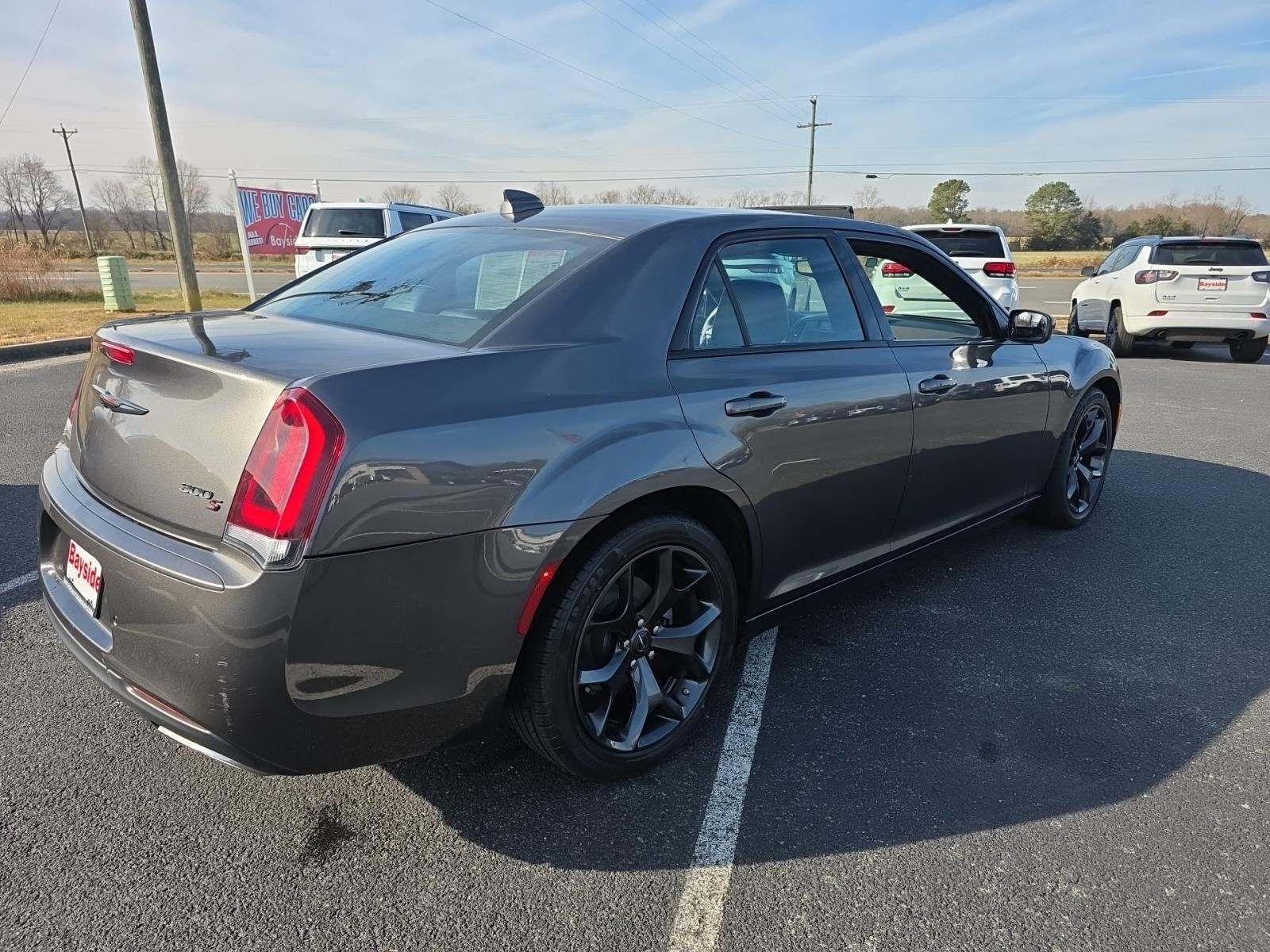 2023 Chrysler 300 300S RWD