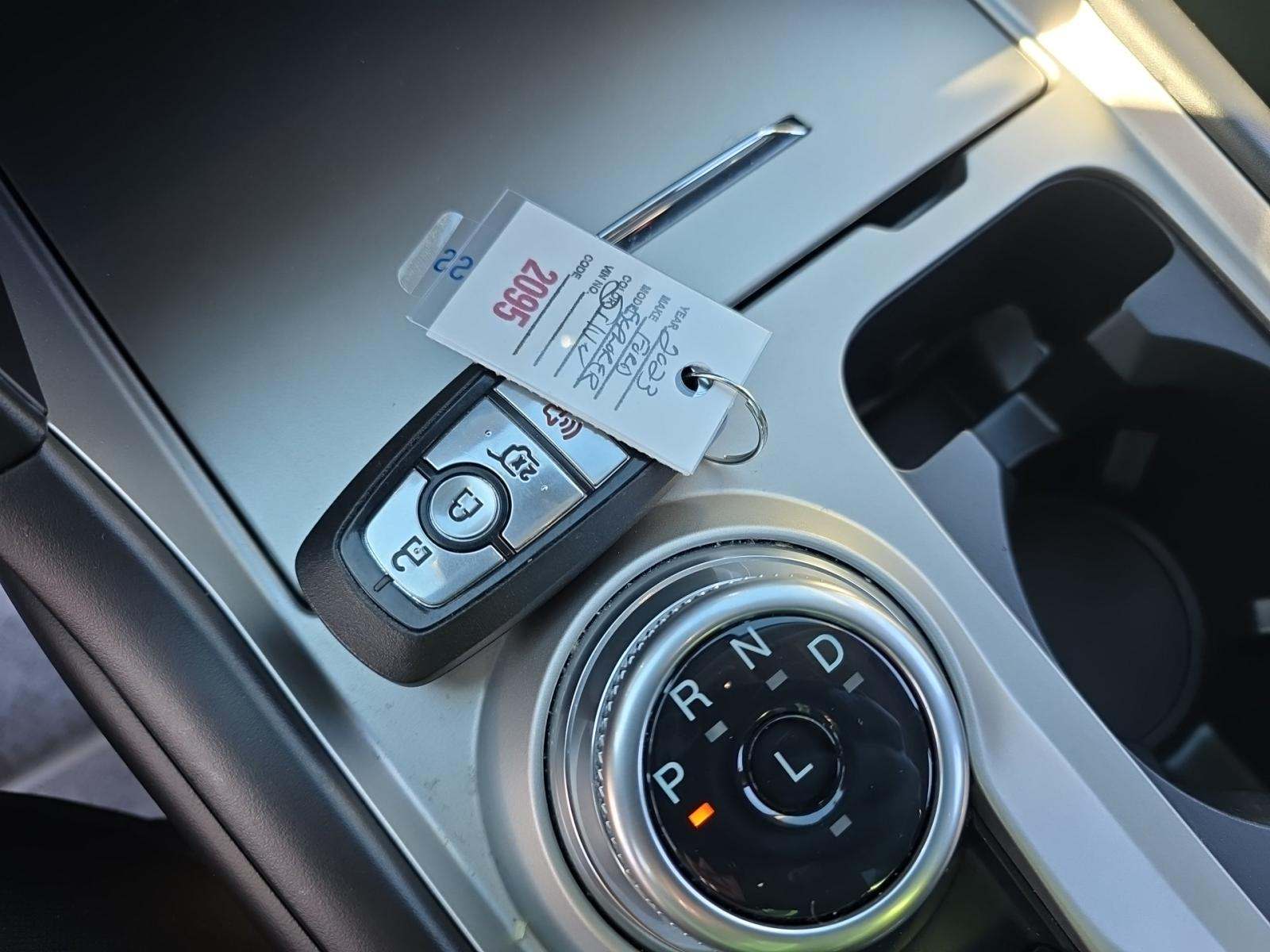 2023 Ford Explorer XLT AWD