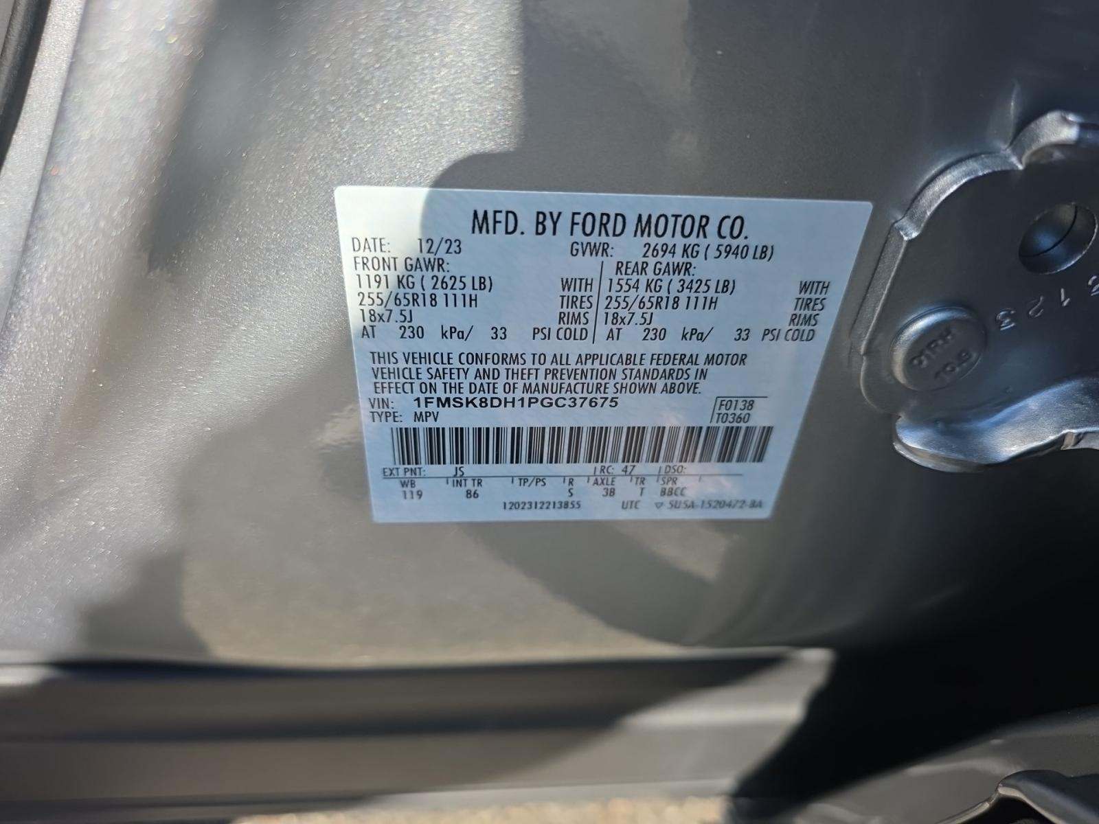 2023 Ford Explorer XLT AWD