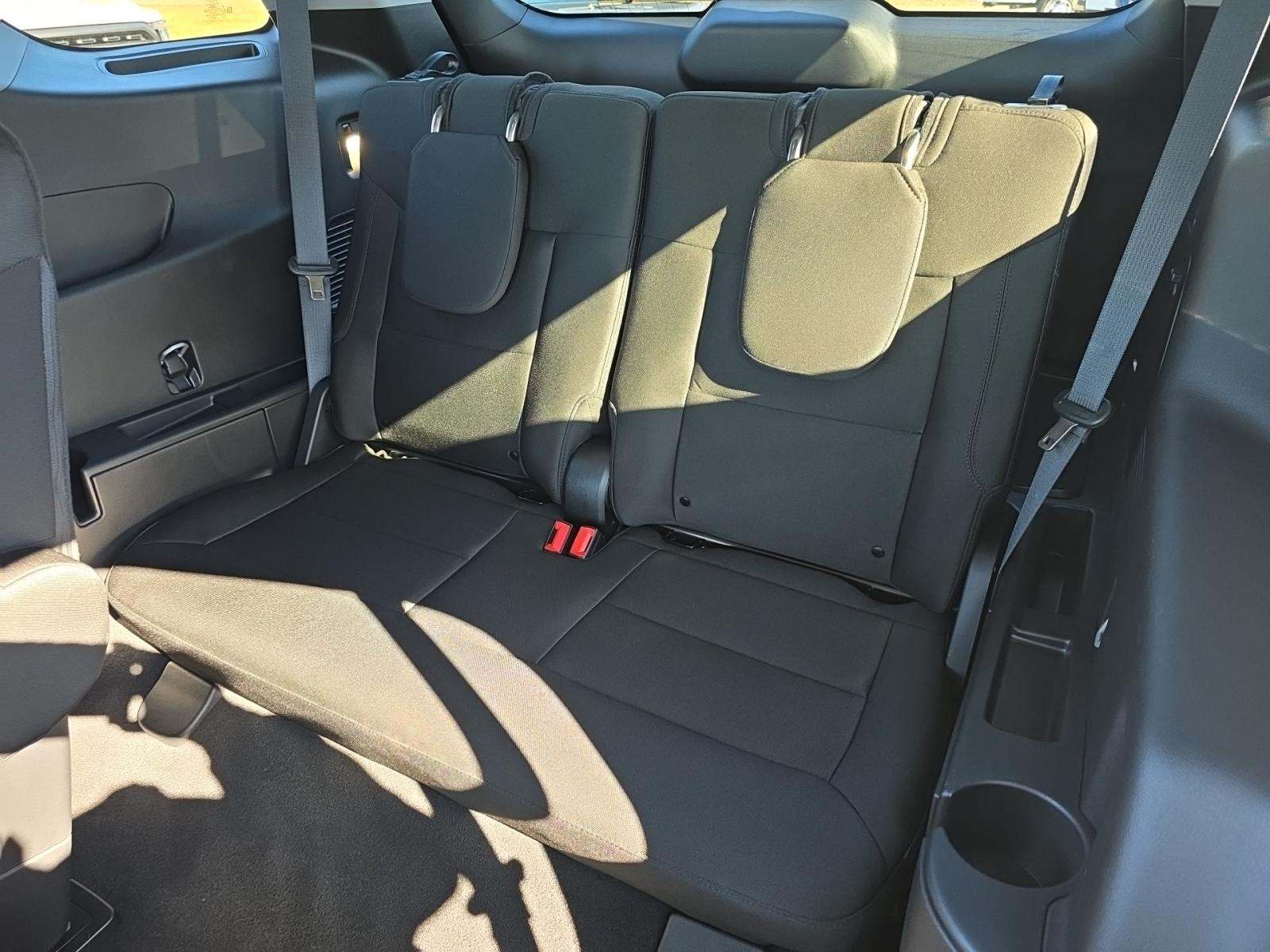 2023 Ford Explorer XLT AWD