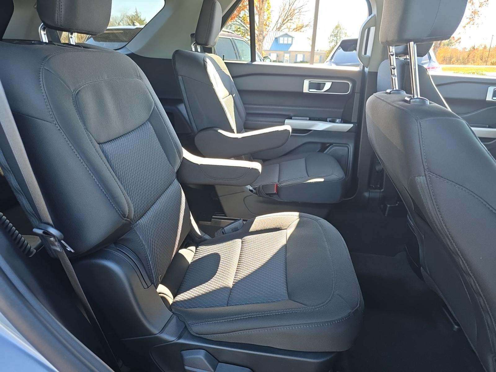 2023 Ford Explorer XLT AWD