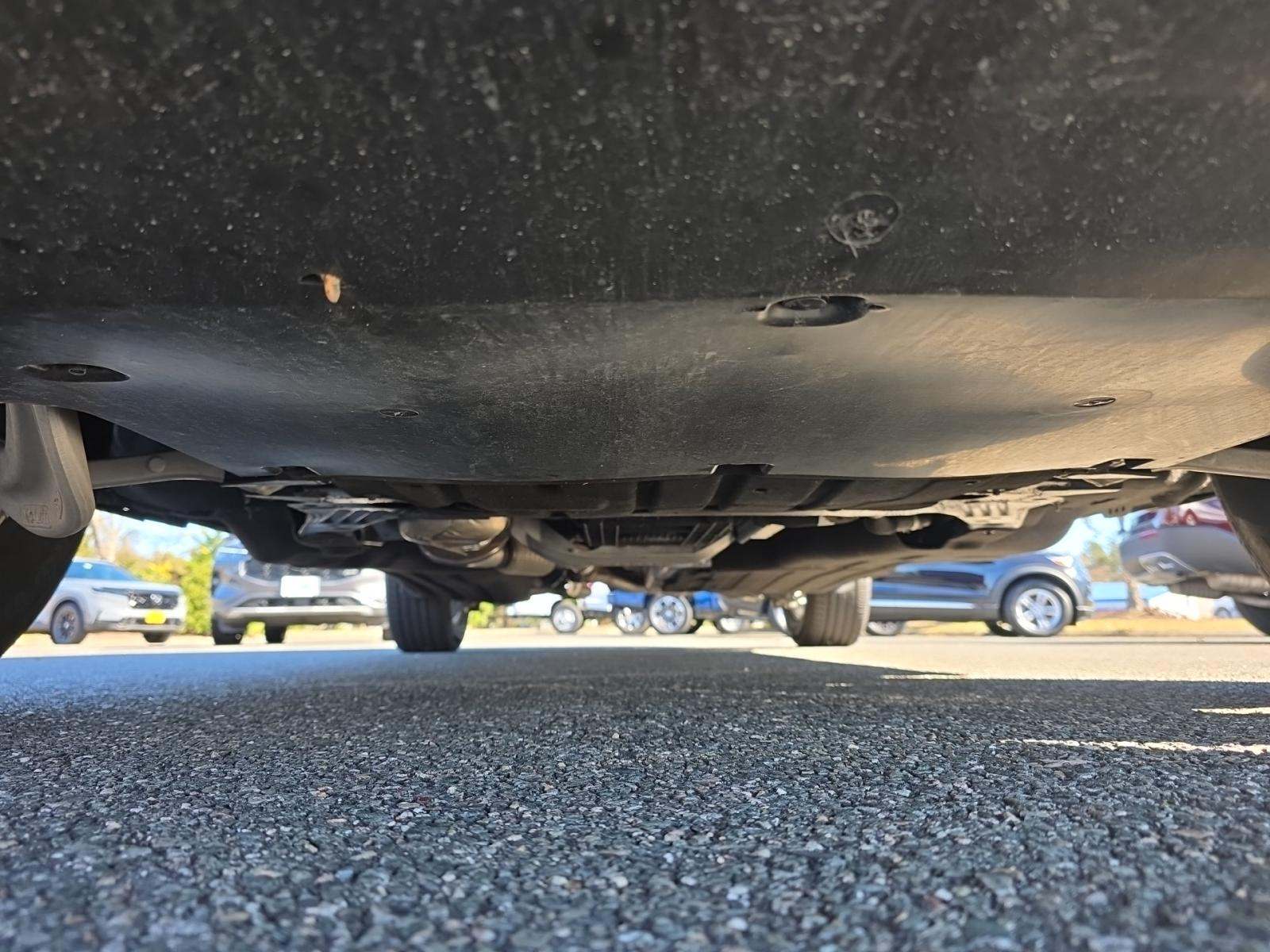 2023 Ford Explorer XLT AWD