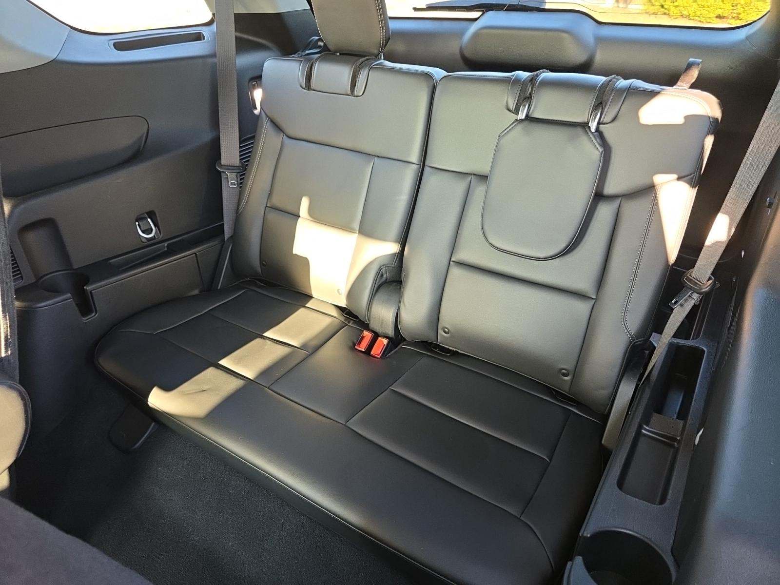 2023 Ford Explorer XLT AWD