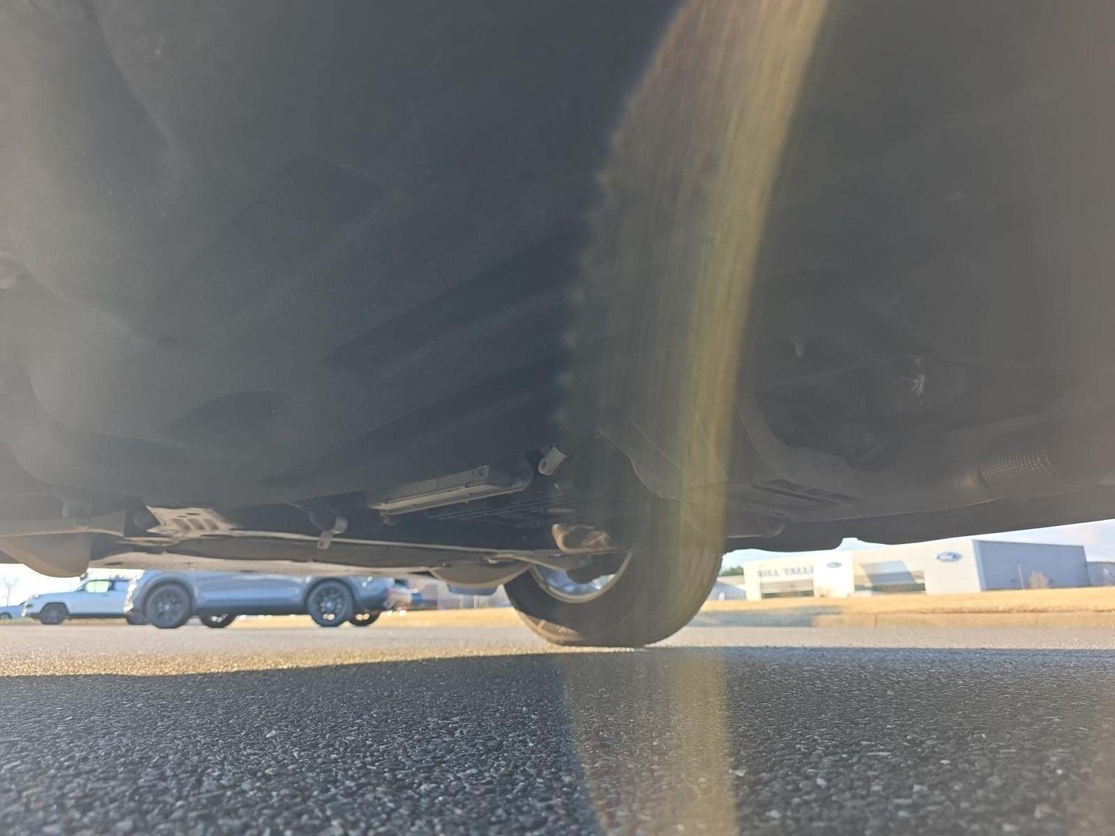 2023 Ford Explorer XLT AWD