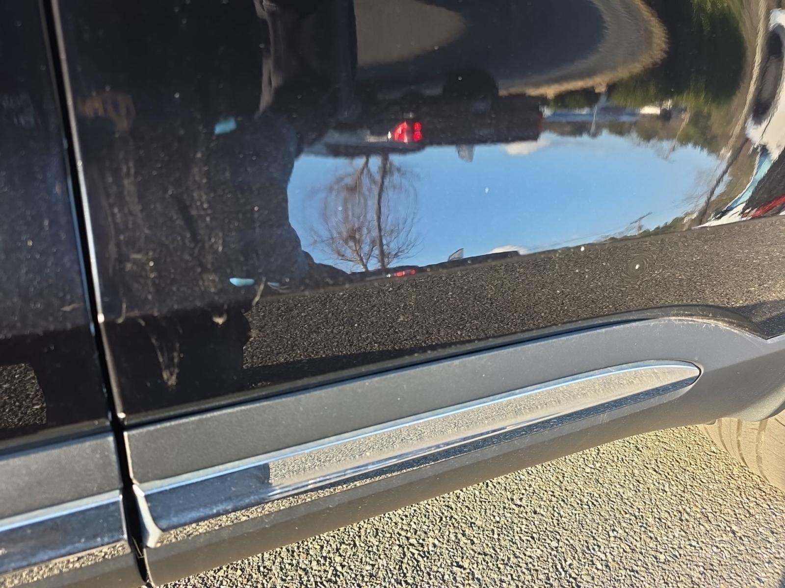 2023 Ford Explorer XLT AWD