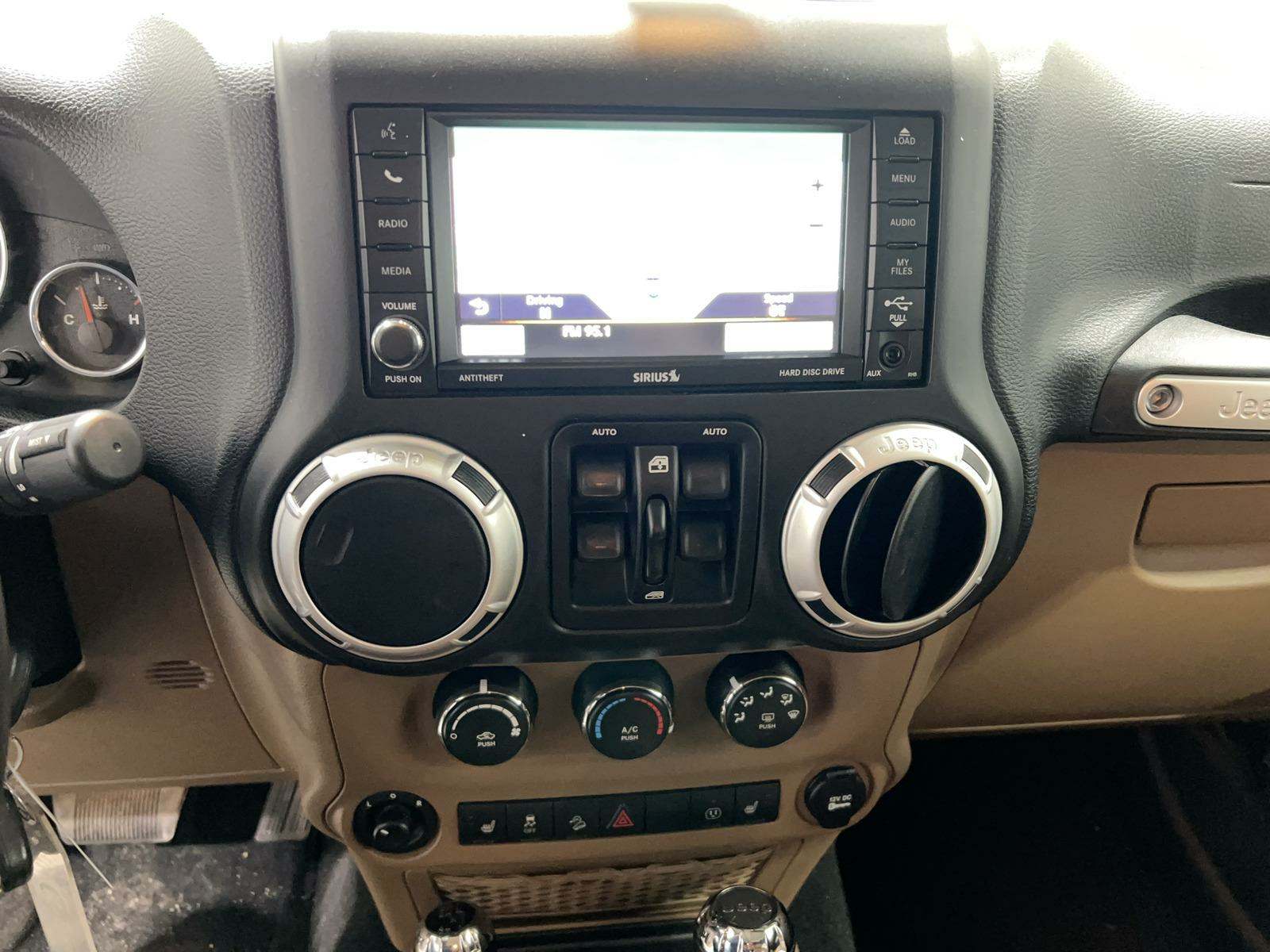 2016 Jeep Wrangler Sahara AWD