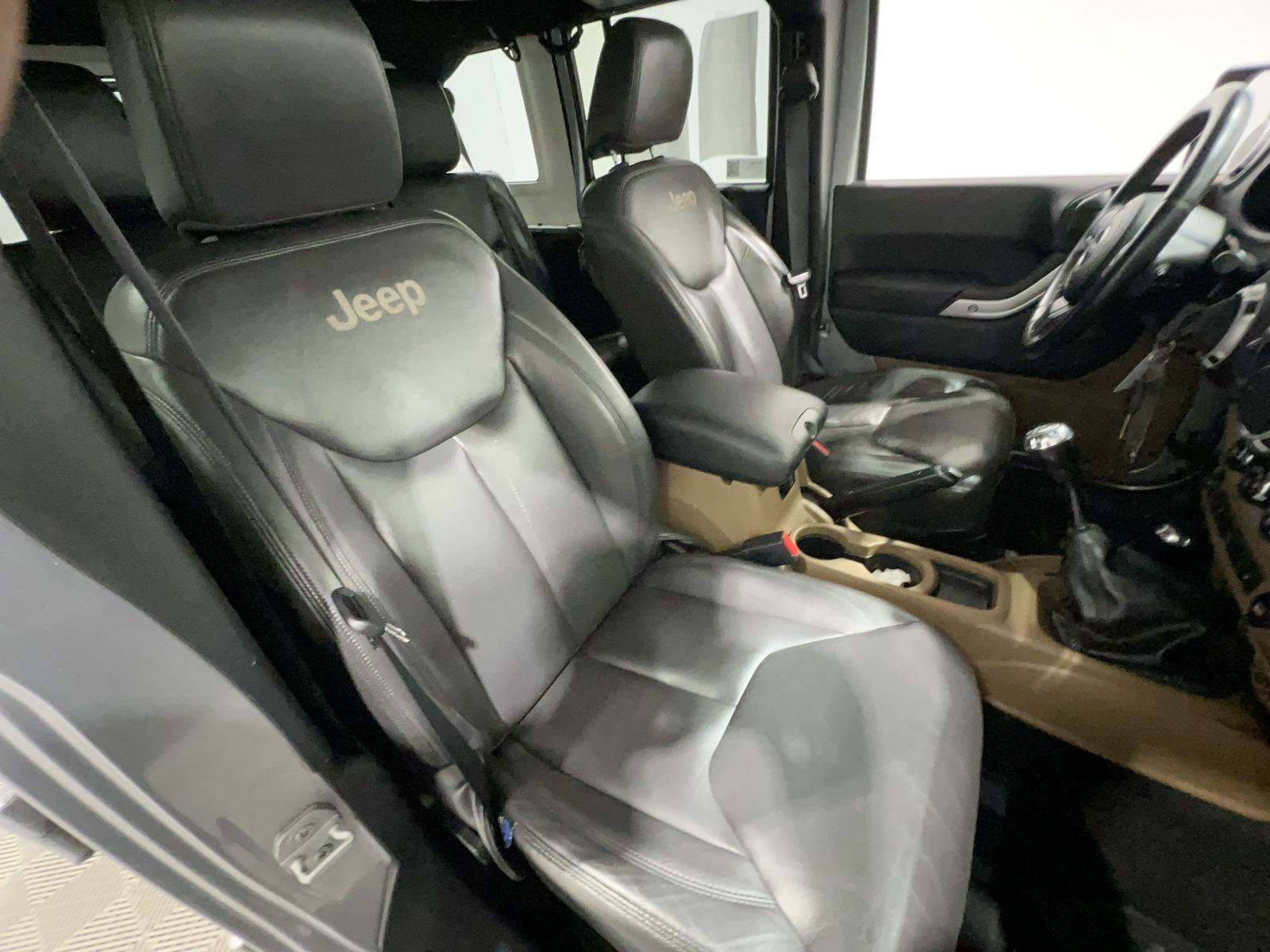 2015 Jeep Wrangler Rubicon AWD