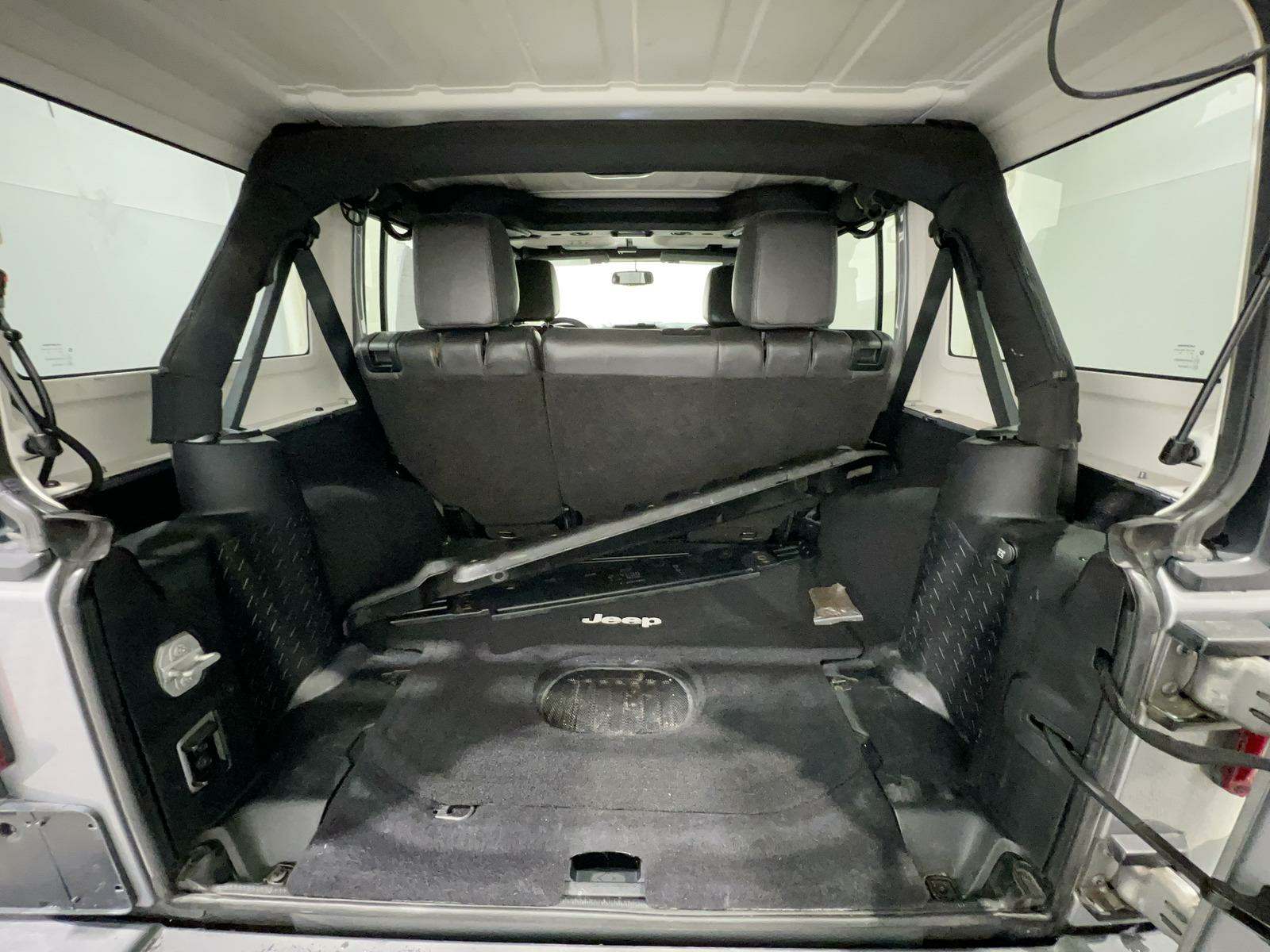 2015 Jeep Wrangler Rubicon AWD