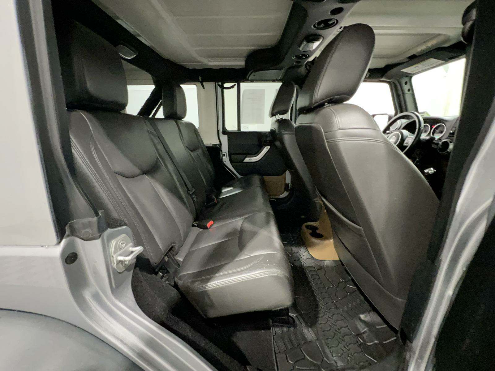 2015 Jeep Wrangler Rubicon AWD