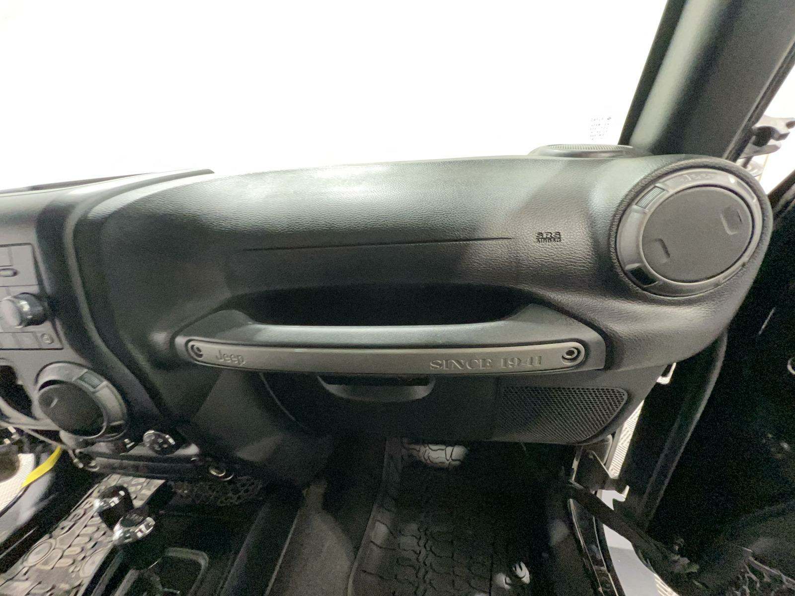 2018 Jeep Wrangler Willys Wheeler AWD