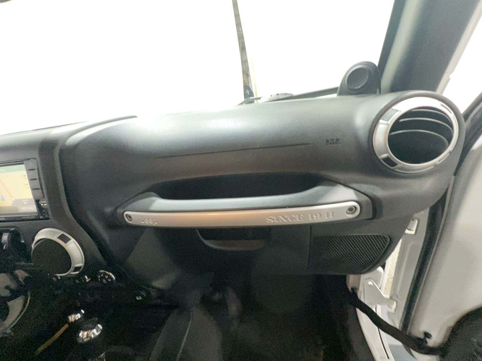 2014 Jeep Wrangler Sahara AWD