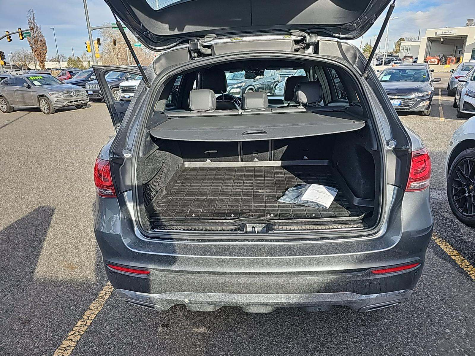 2022 Mercedes-Benz GLC GLC 300 AWD