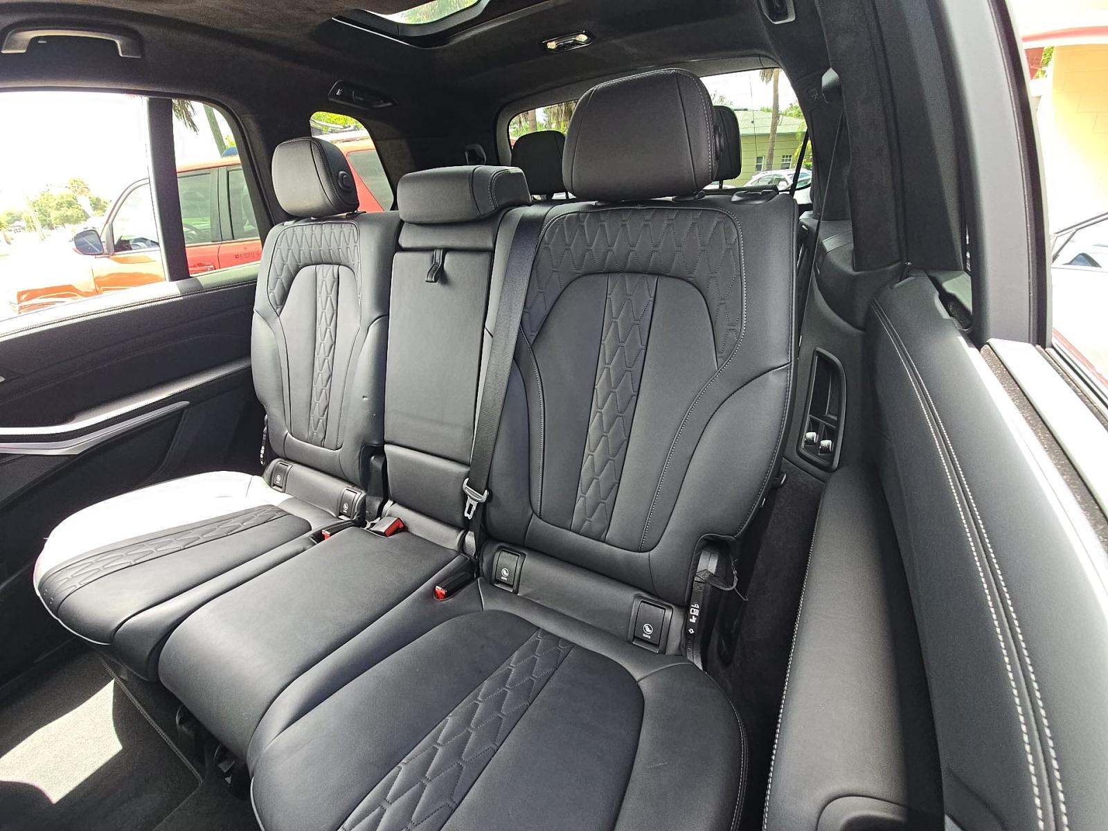 2024 BMW X7 xDrive40i AWD