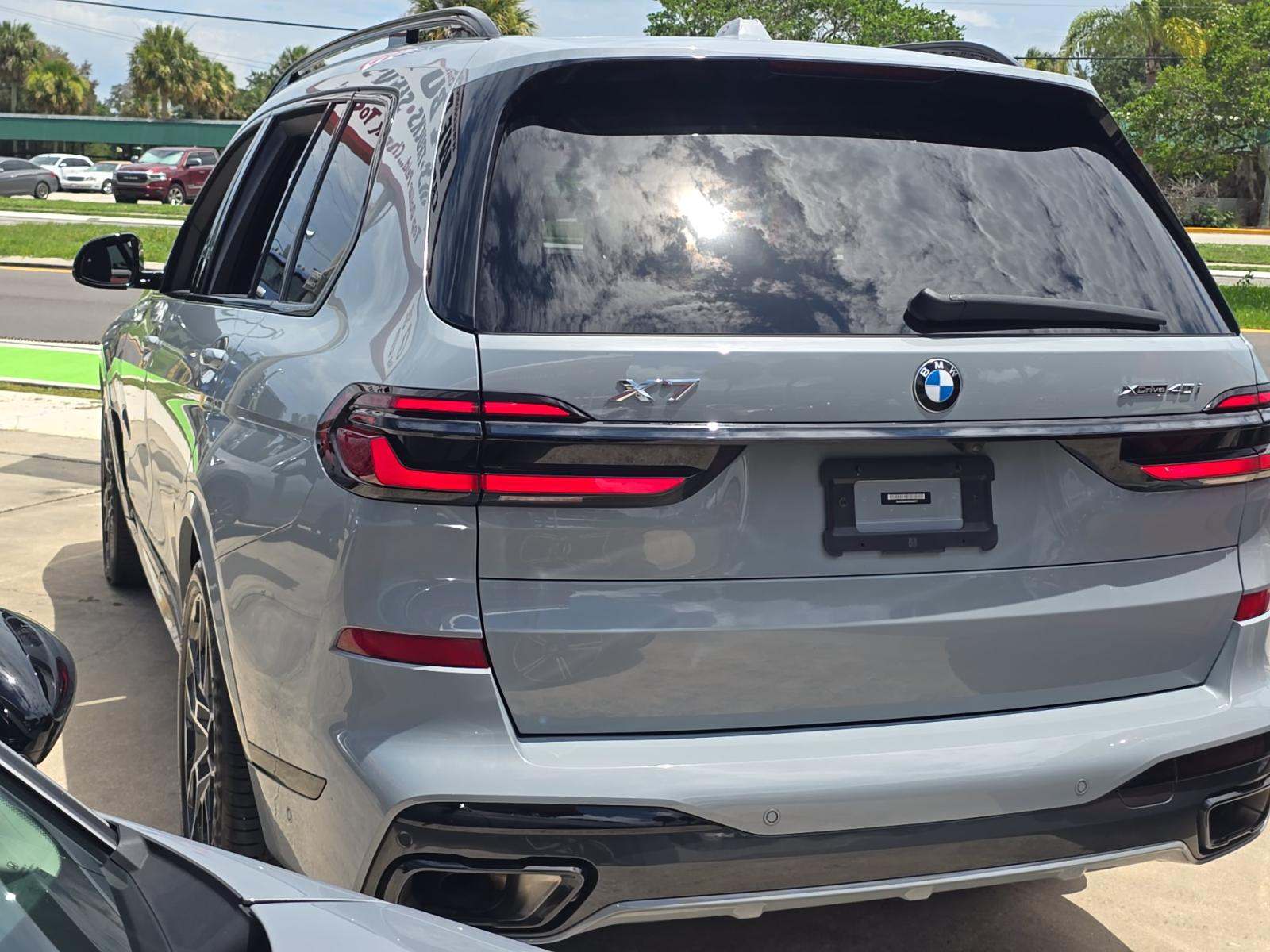 2024 BMW X7 xDrive40i AWD