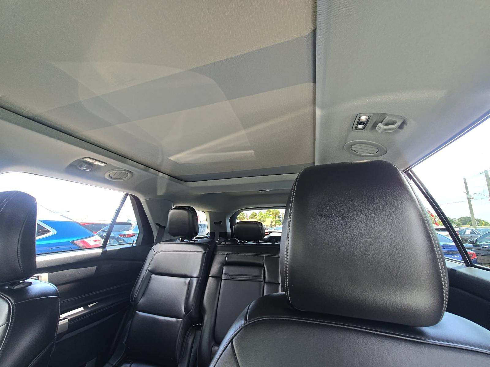 2023 Ford Explorer XLT AWD