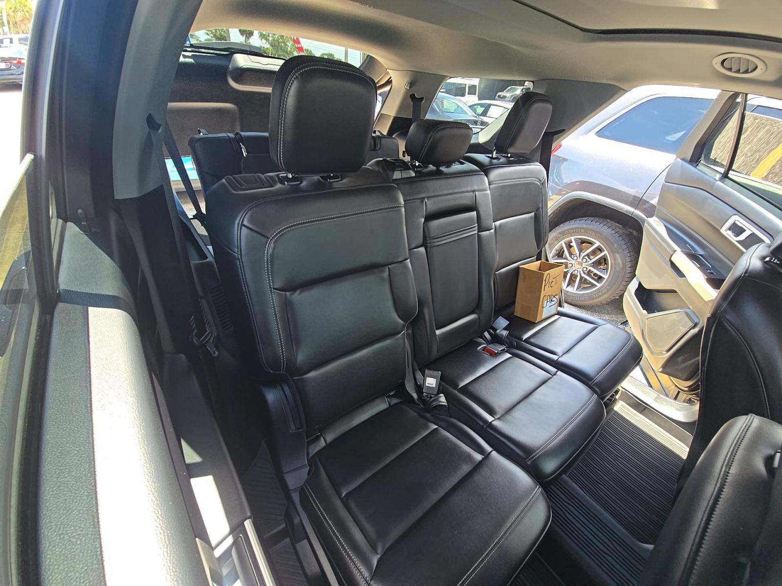 2023 Ford Explorer XLT AWD