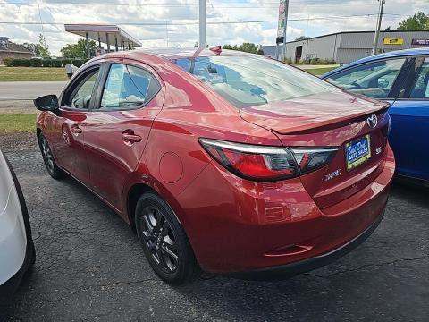 2019 Toyota Yaris LE FWD