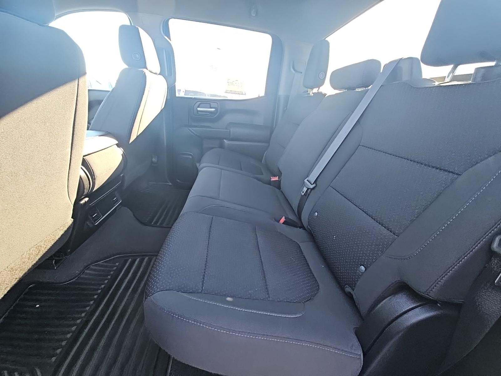 2021 Chevrolet Silverado 1500 Custom AWD