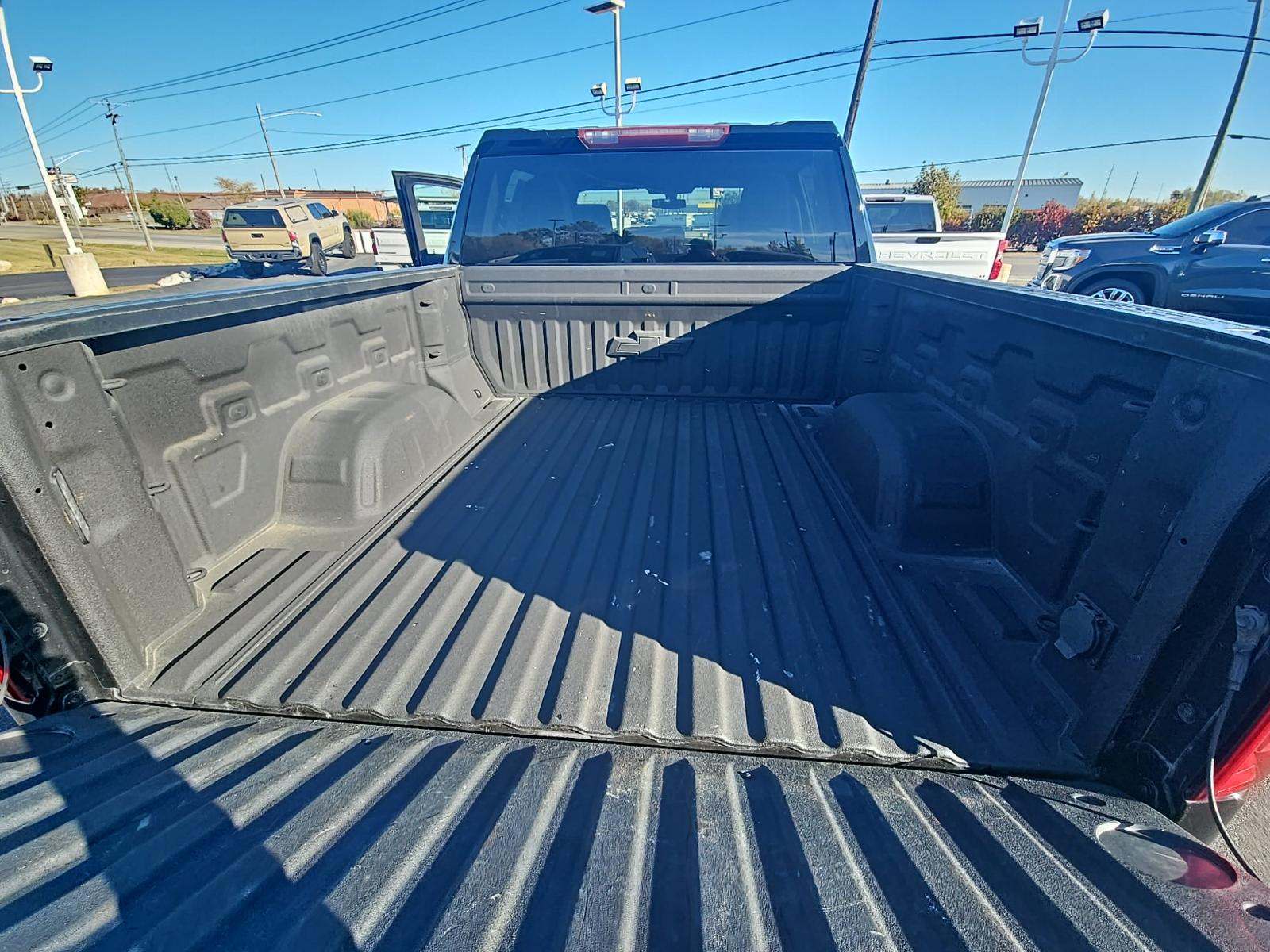2021 Chevrolet Silverado 1500 Custom AWD