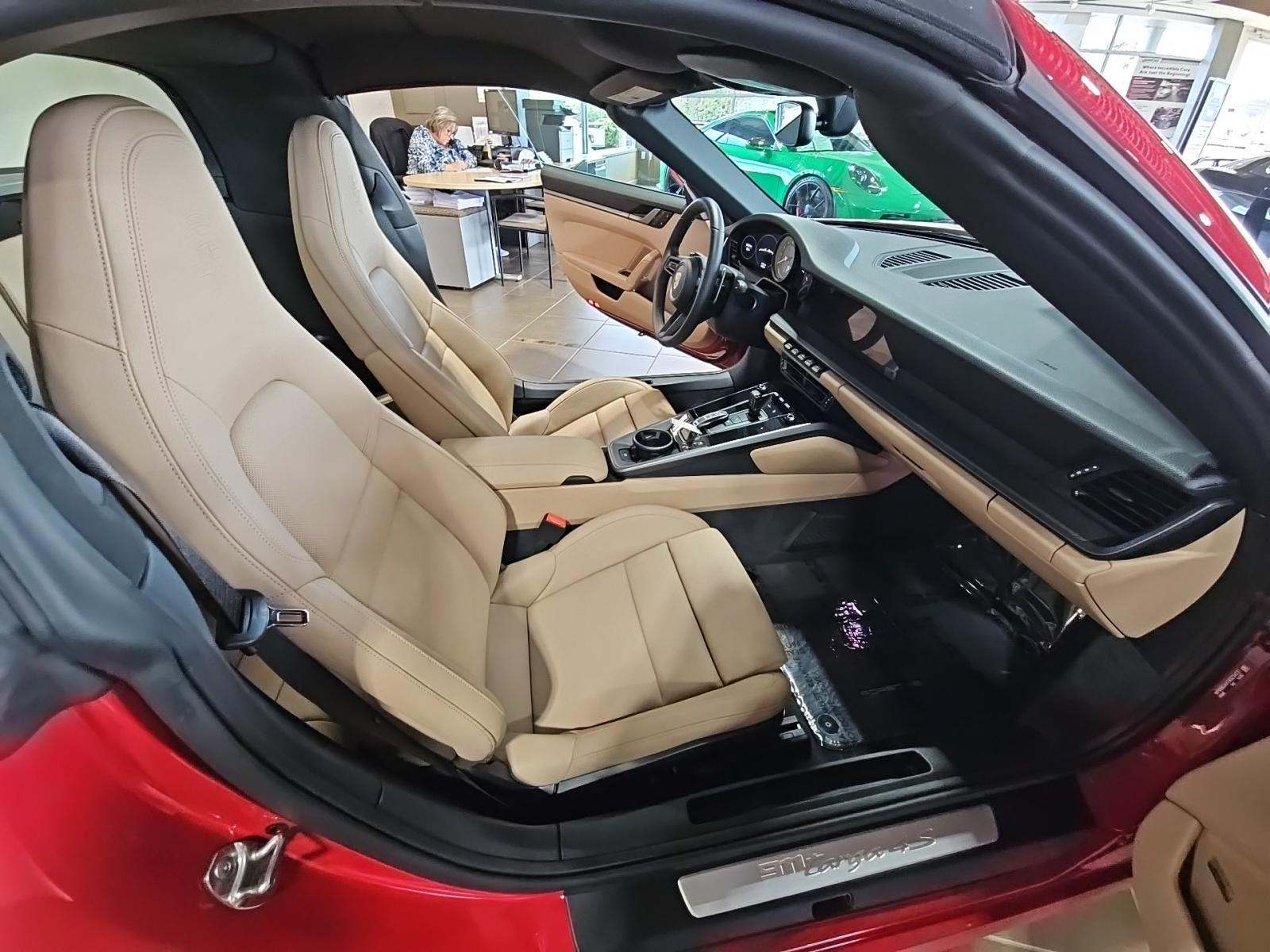 2024 Porsche 911 4S Targa AWD