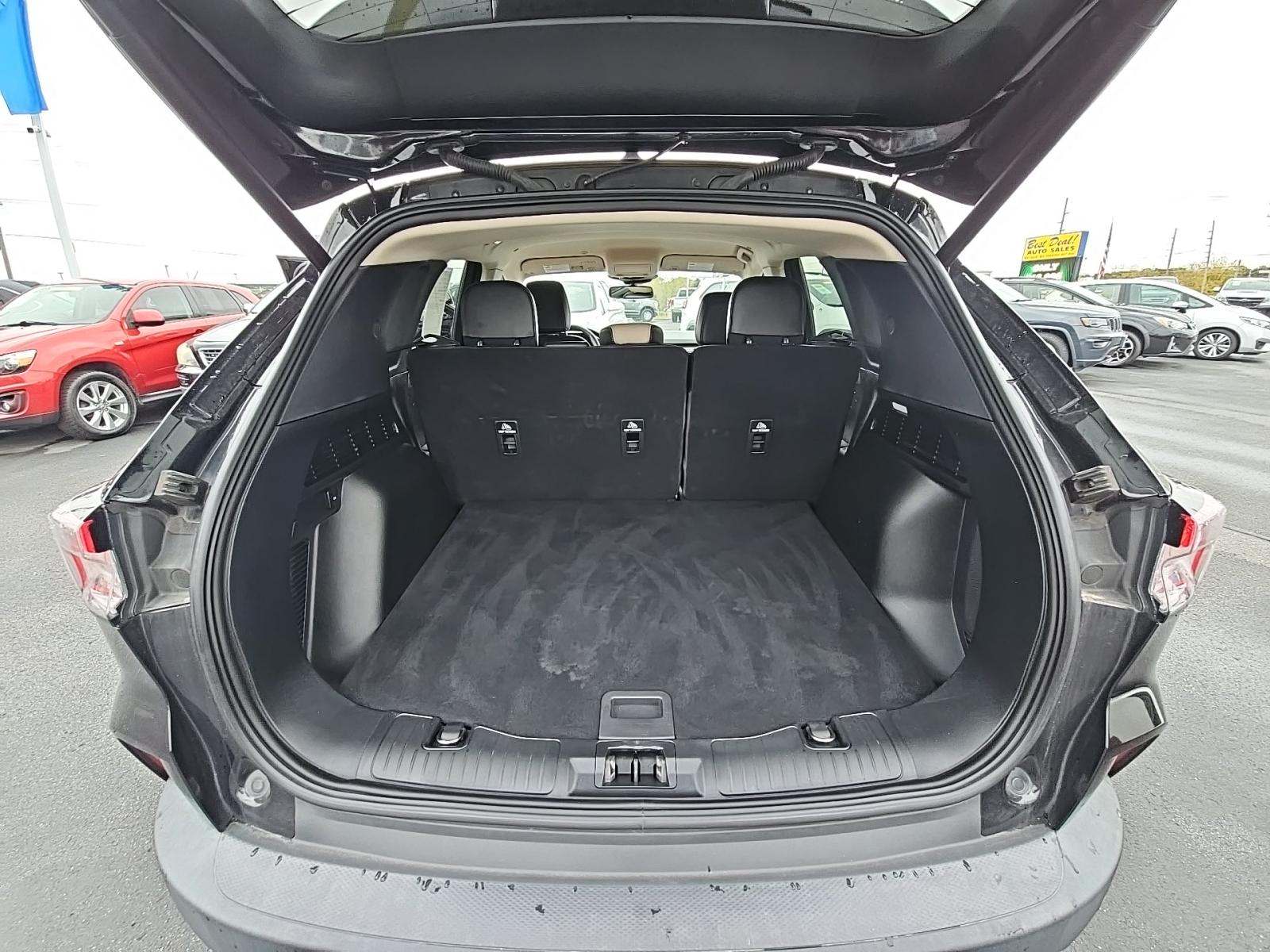 2020 Ford Escape Hybrid Titanium FWD