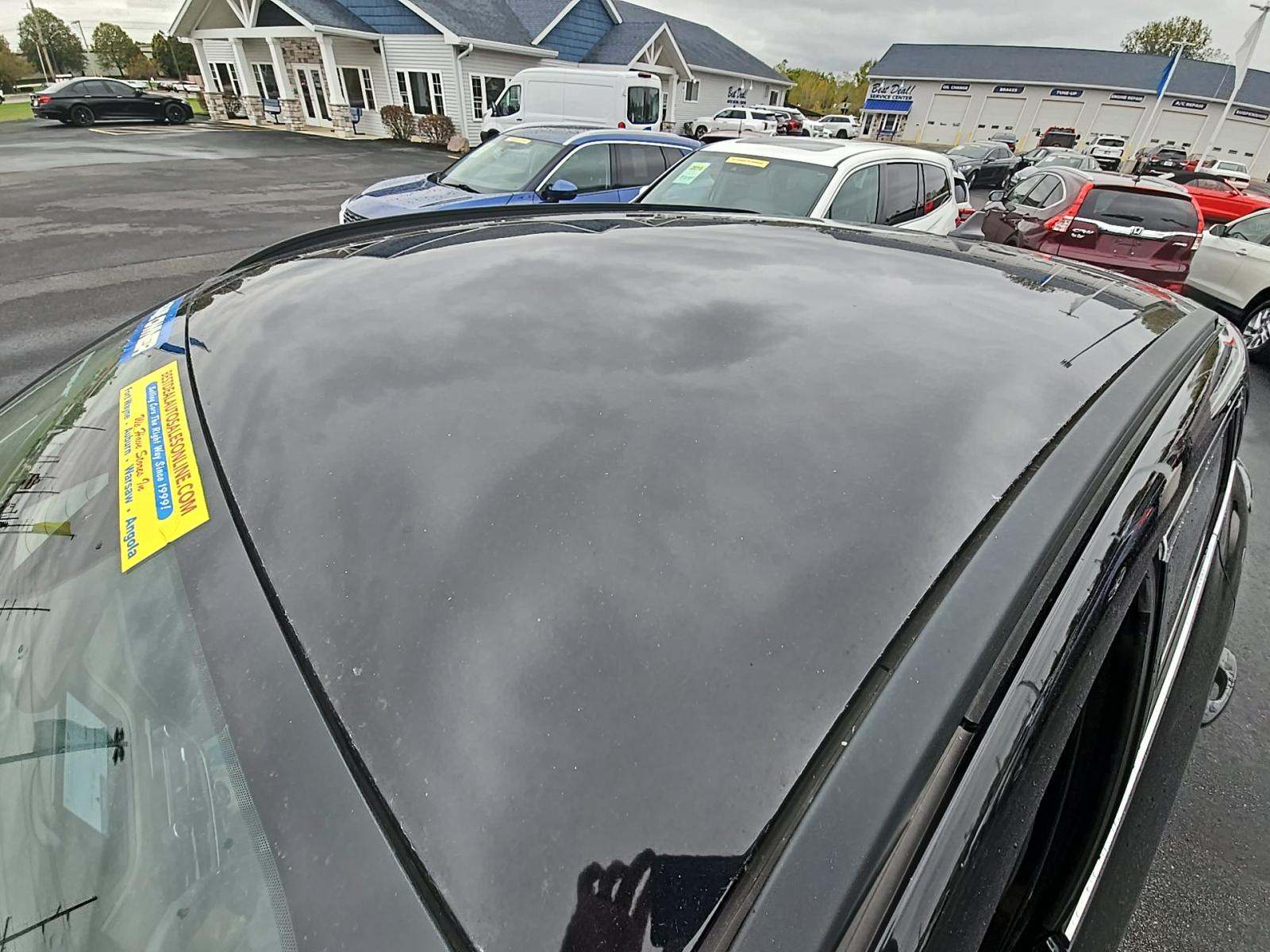 2020 Ford Escape Hybrid Titanium FWD