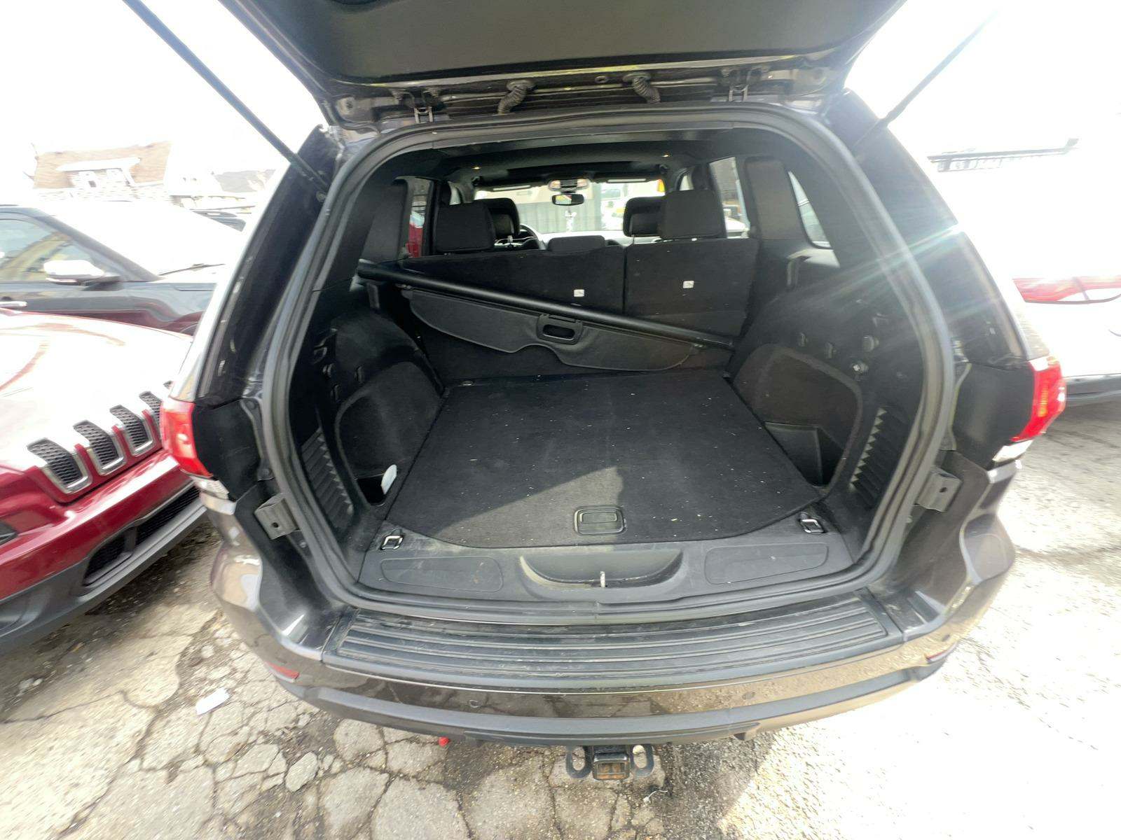 2017 Jeep Grand Cherokee 75th Anniversary Edition AWD