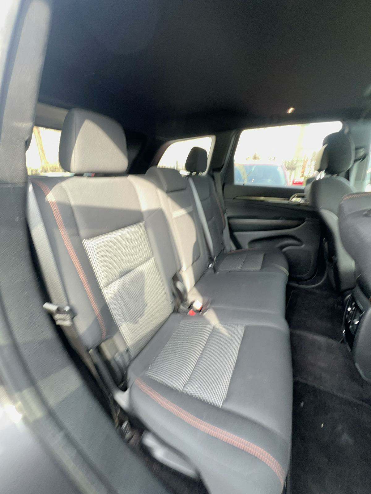 2017 Jeep Grand Cherokee 75th Anniversary Edition AWD