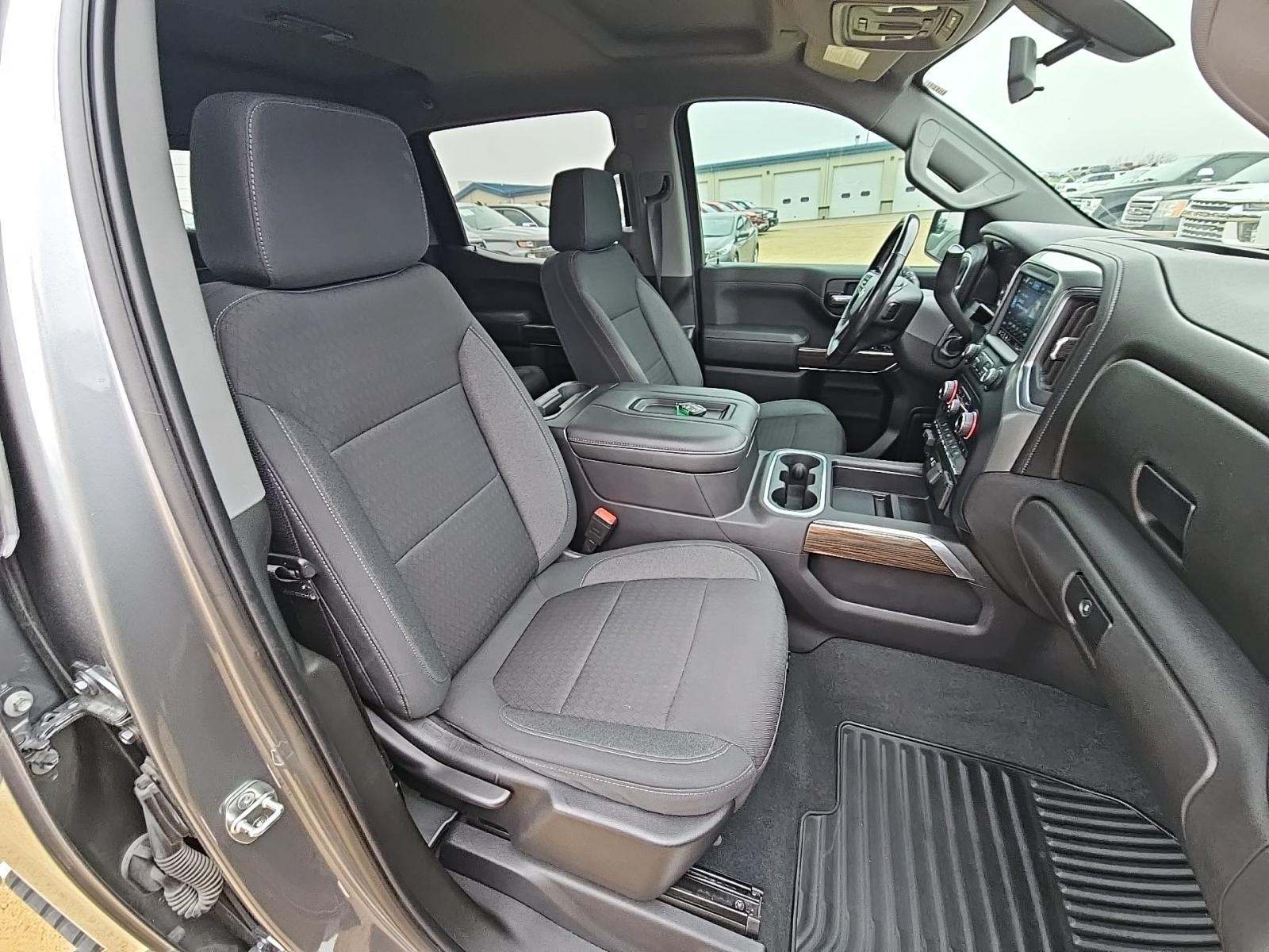 2020 Chevrolet Silverado 1500 RST AWD