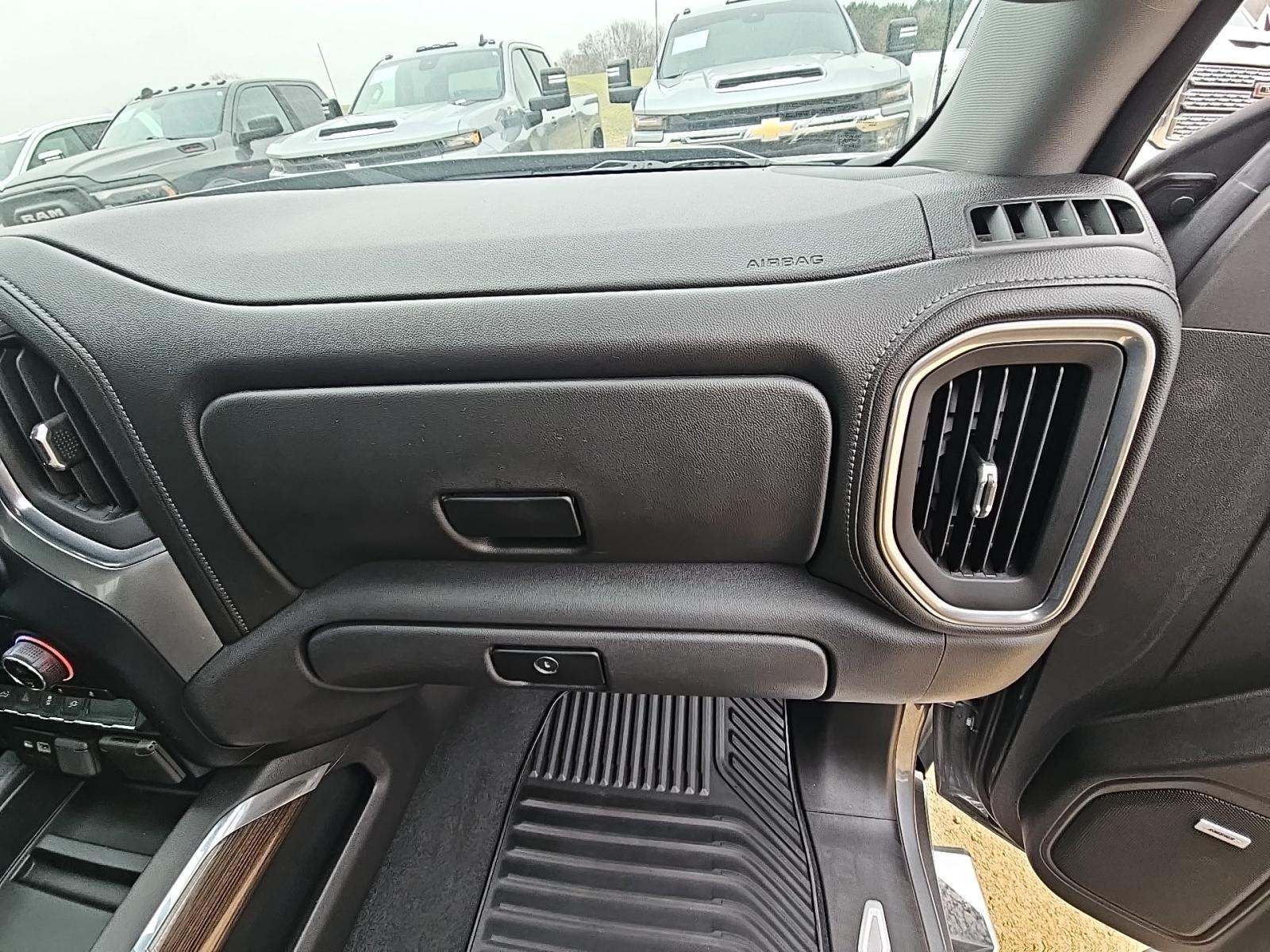 2020 Chevrolet Silverado 1500 RST AWD