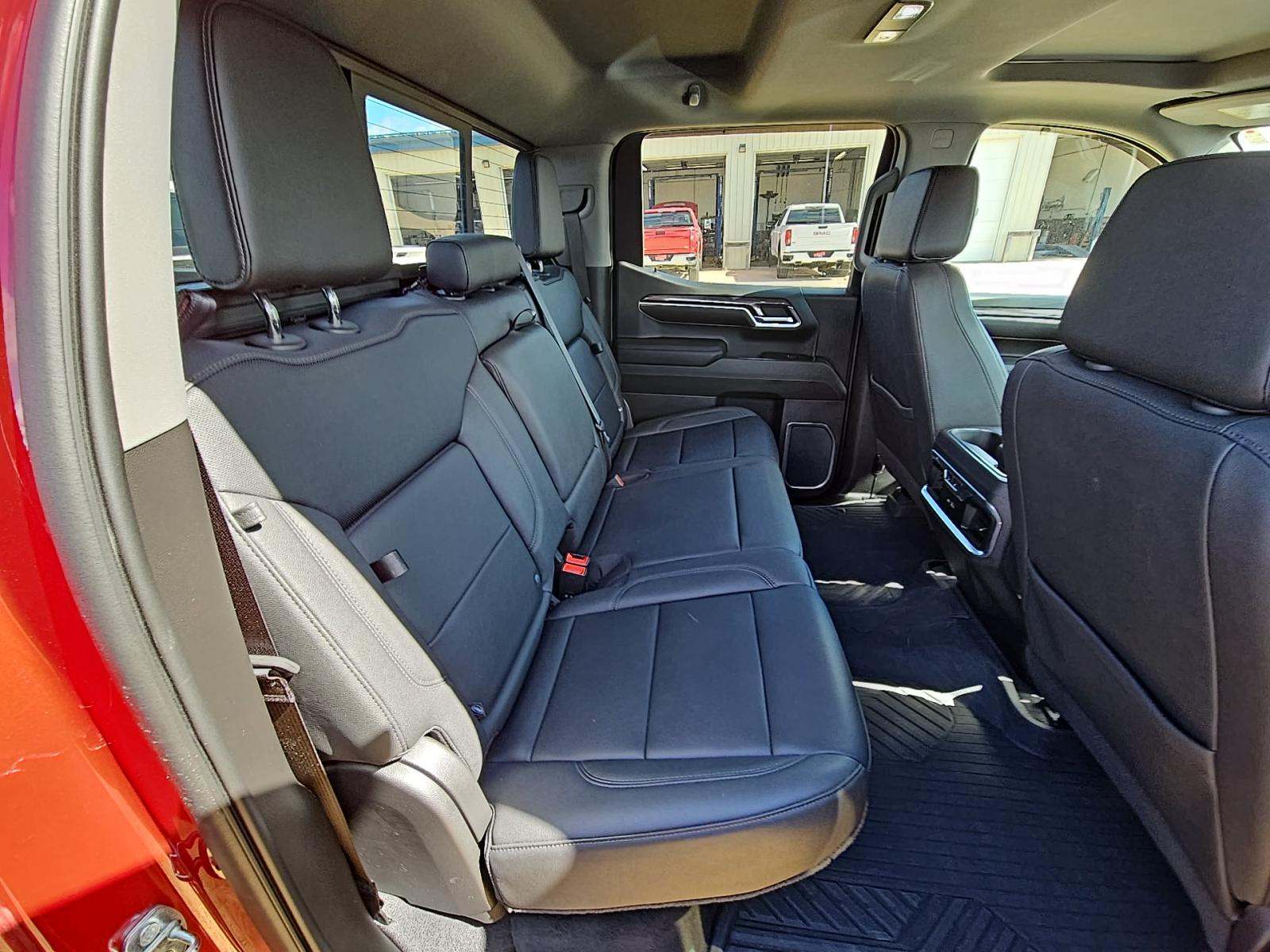 2023 Chevrolet Silverado 1500 LTZ AWD