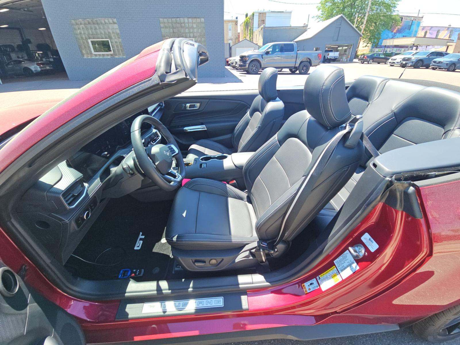 2025 Ford Mustang GT Premium RWD