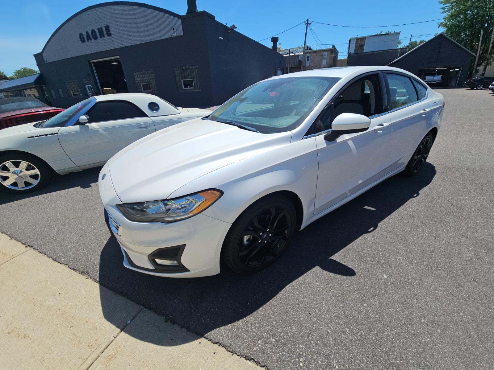 FORD FUSION - 1