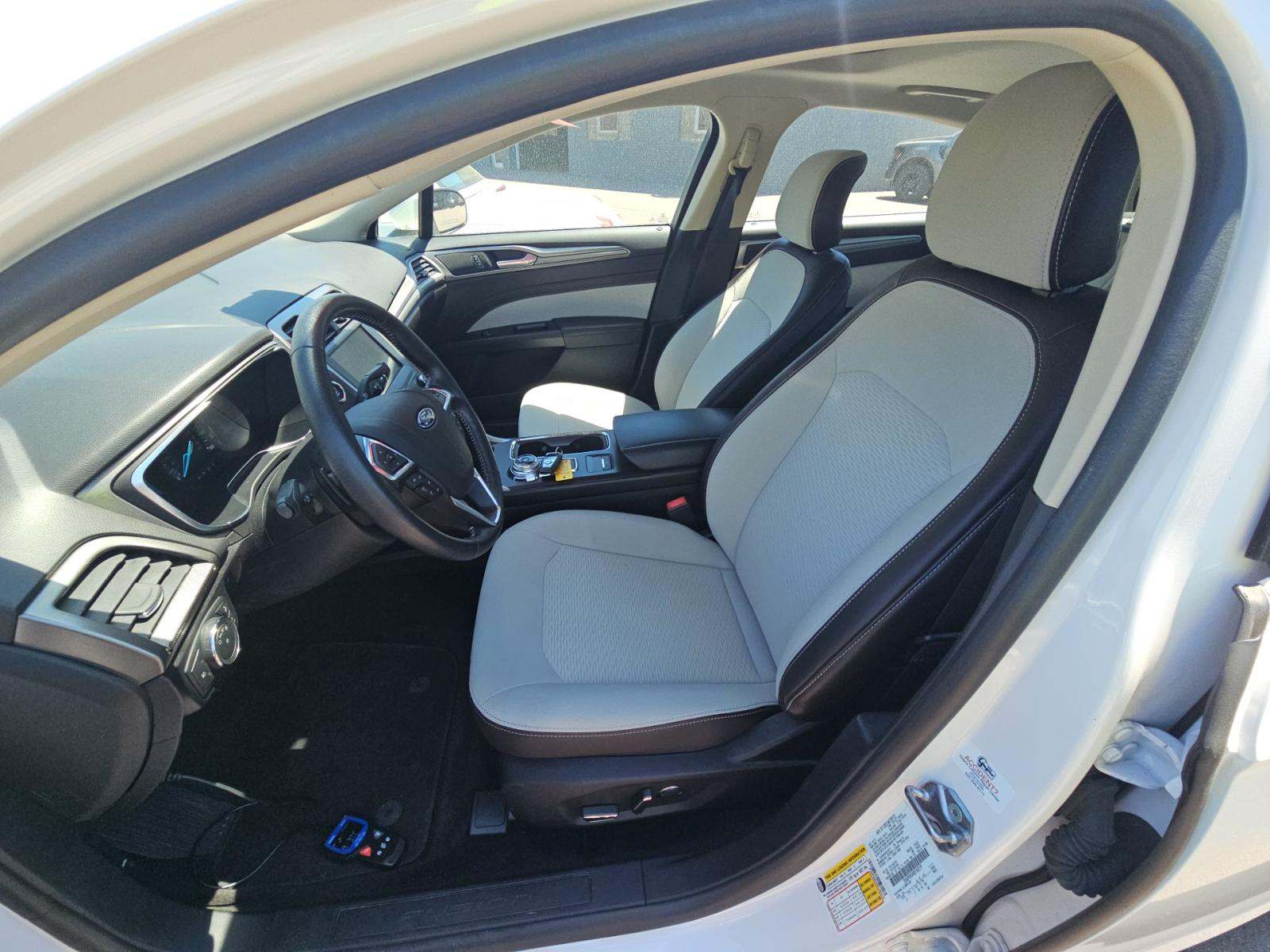 FORD FUSION - 6