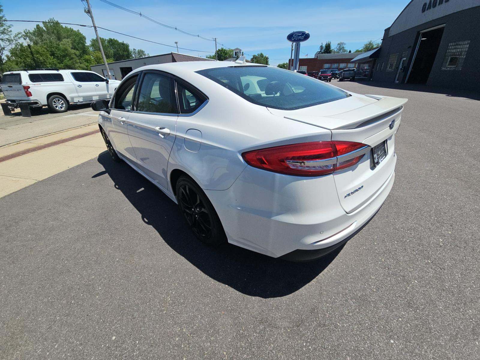 FORD FUSION - 2