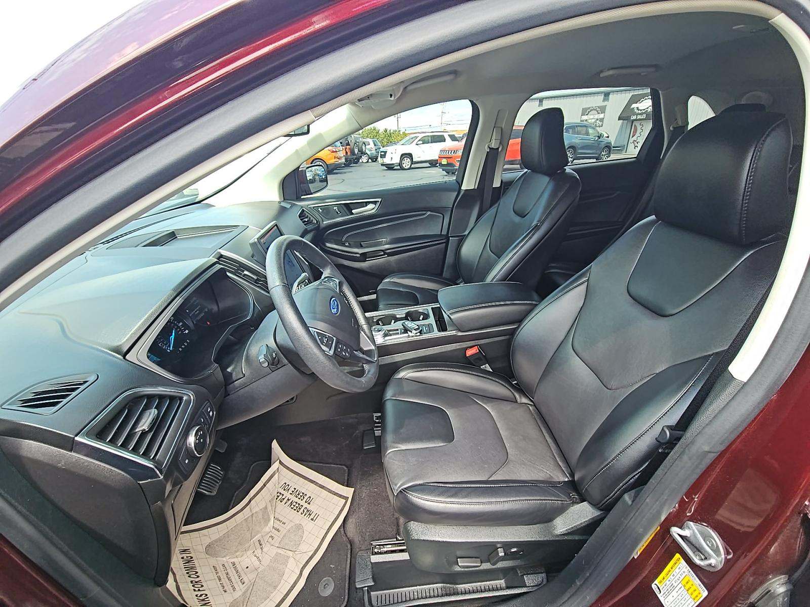 2022 Ford Edge Titanium AWD