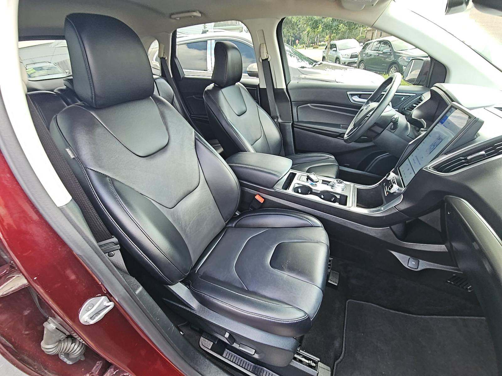 2022 Ford Edge Titanium AWD