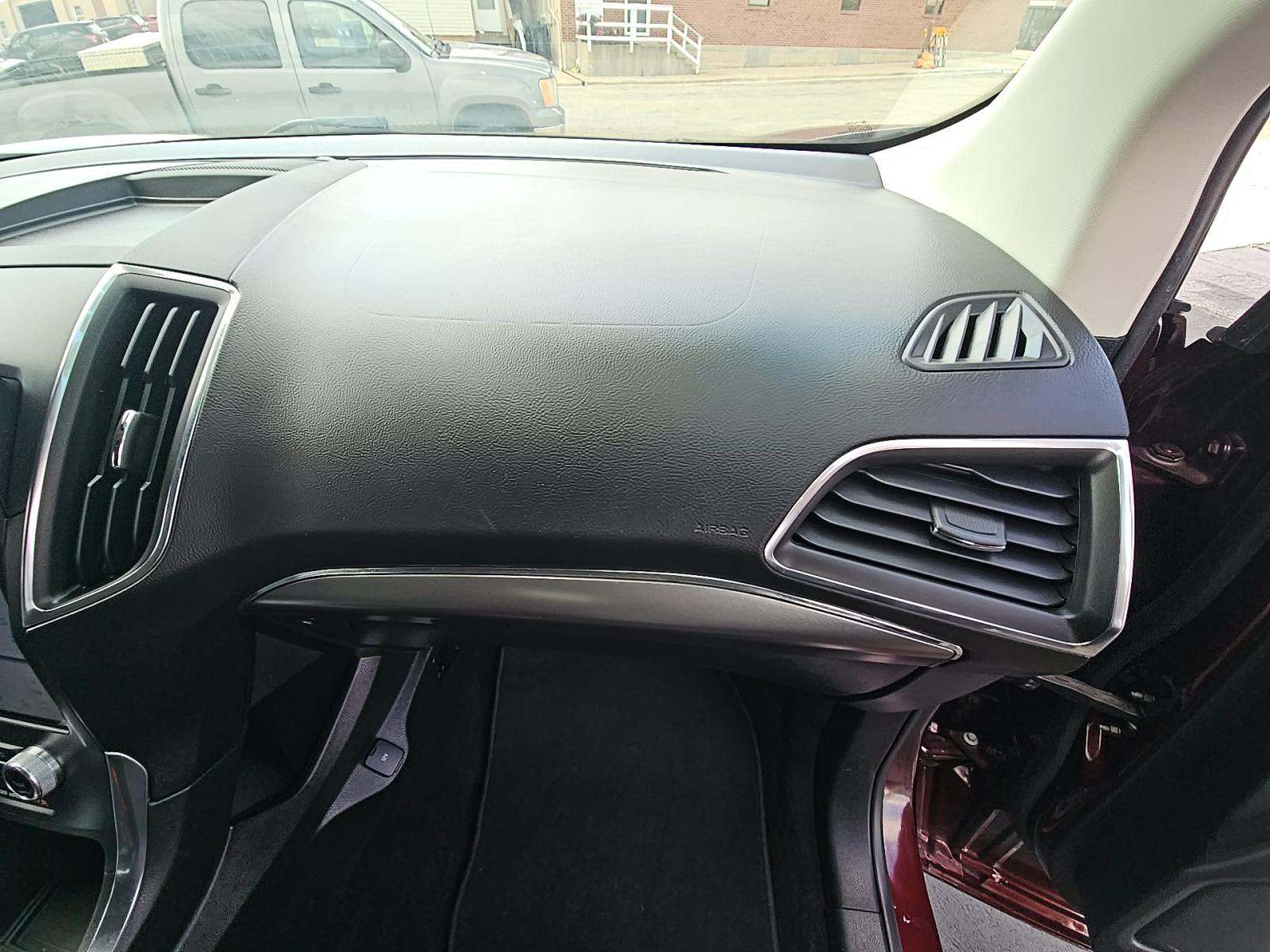 2022 Ford Edge Titanium AWD