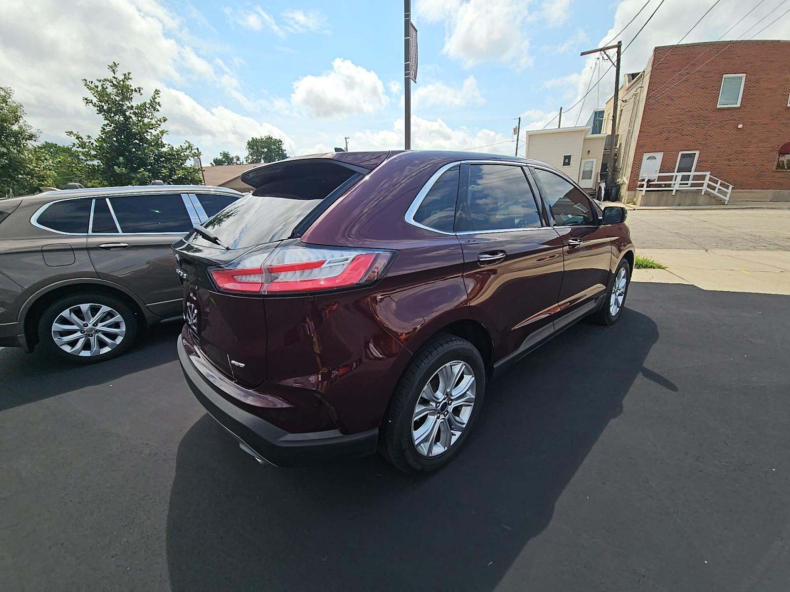 2022 Ford Edge Titanium AWD