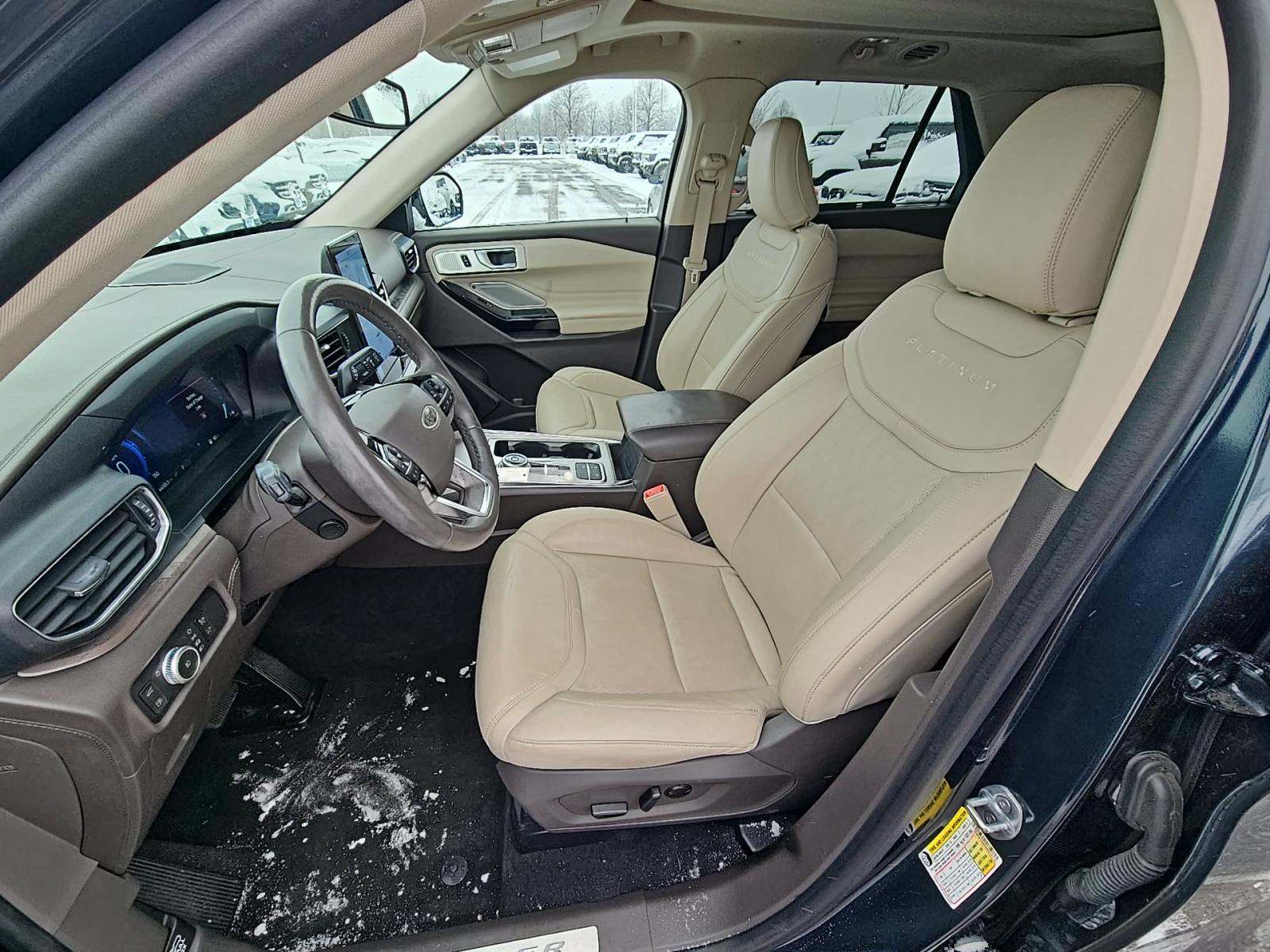 2022 Ford Explorer Hybrid Platinum RWD