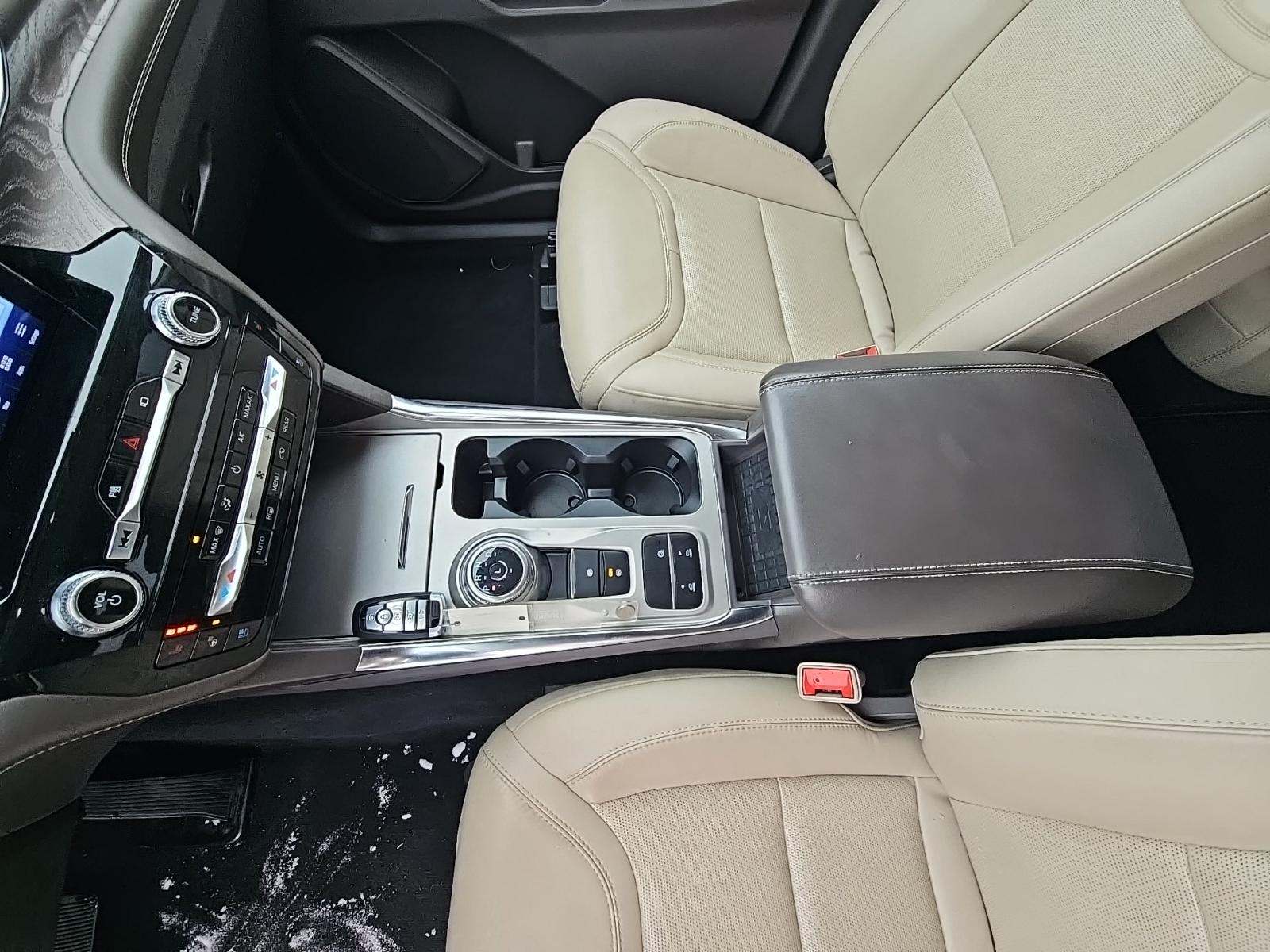 2022 Ford Explorer Hybrid Platinum RWD