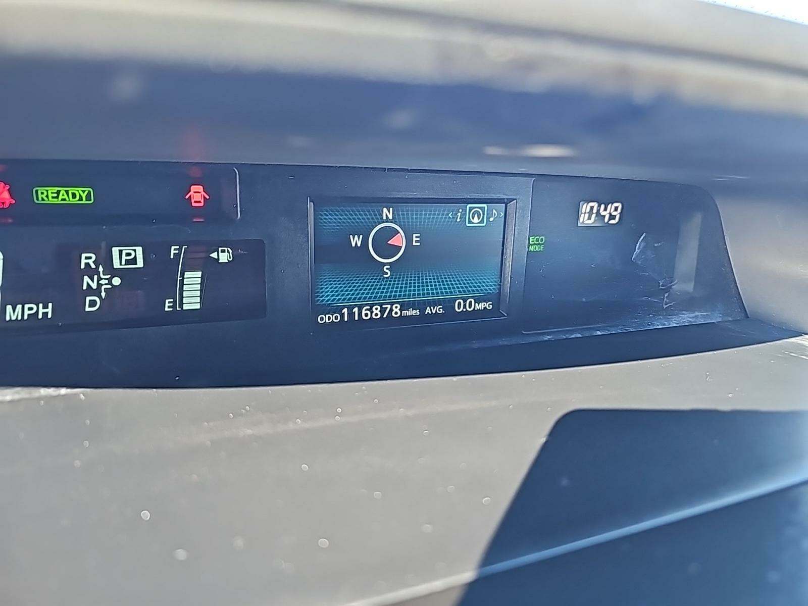 2015 Toyota Prius v Three FWD