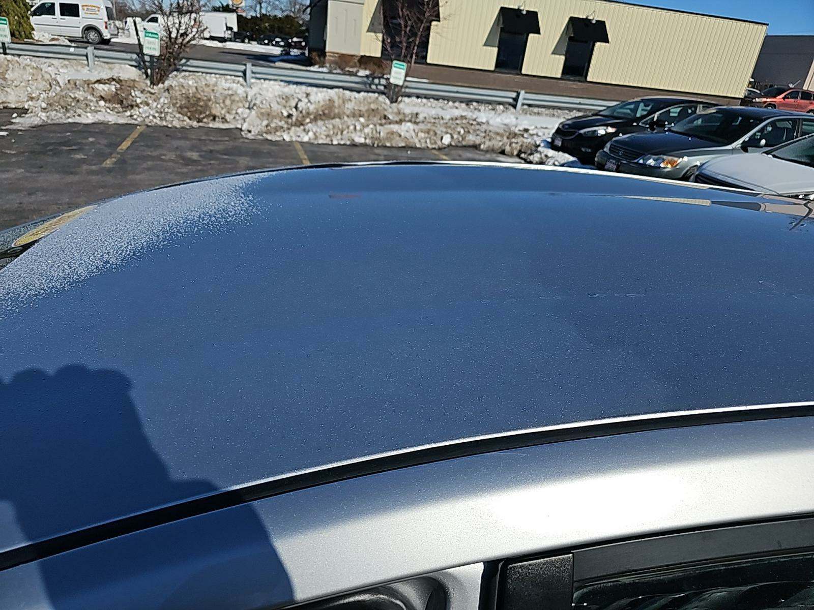 2015 Toyota Prius v Three FWD