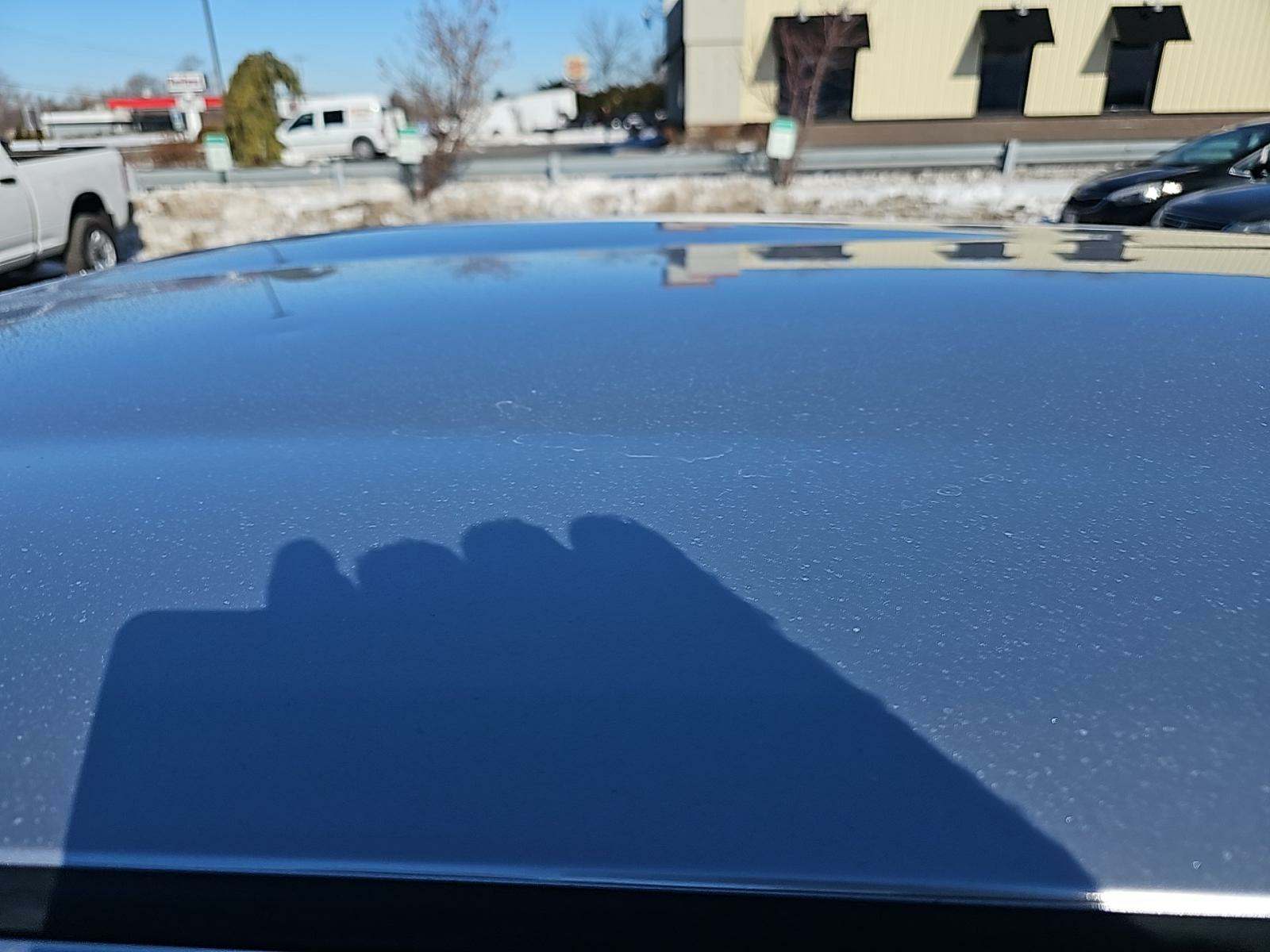 2015 Toyota Prius v Three FWD