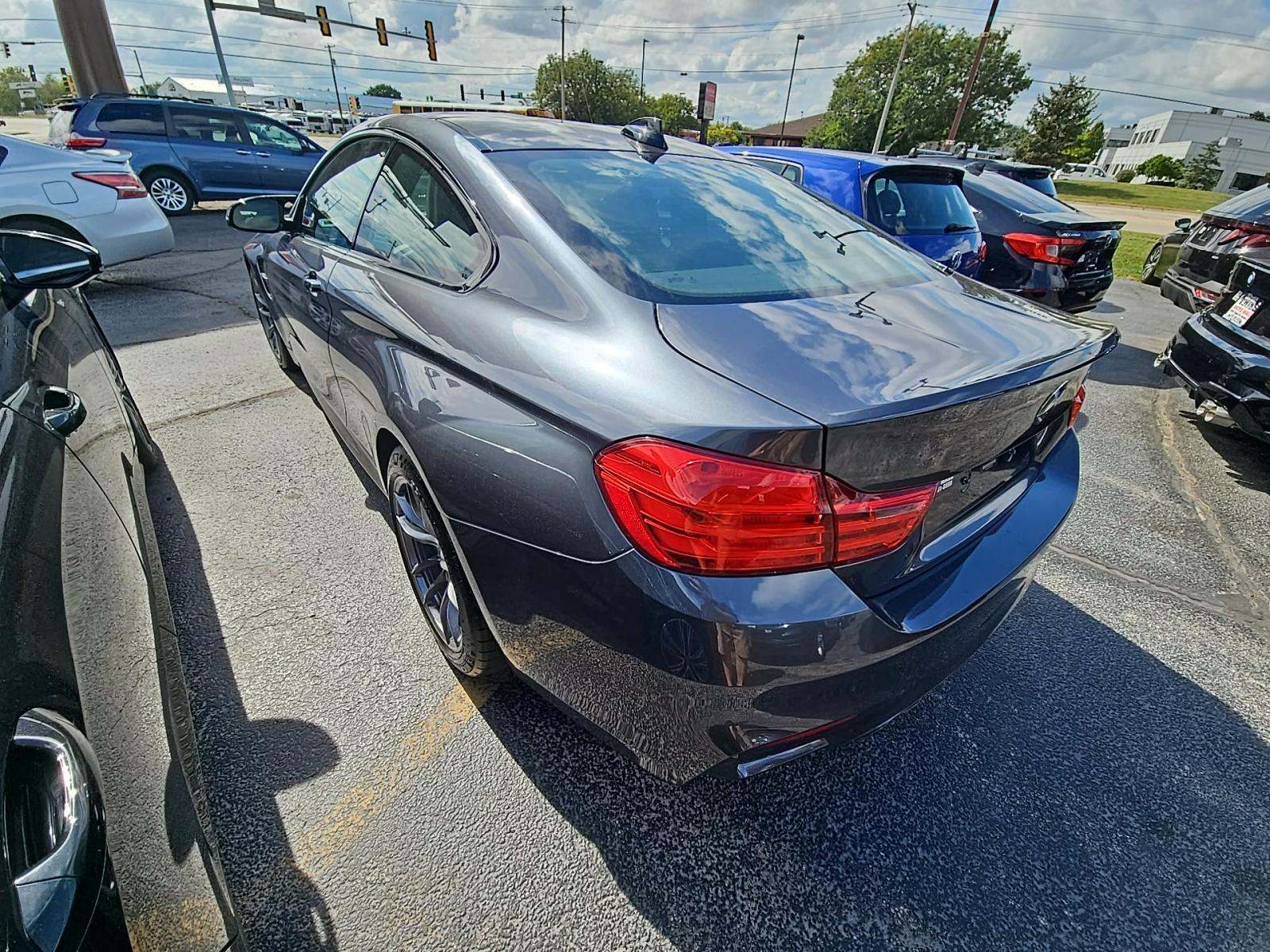 2015 BMW M4 Base RWD